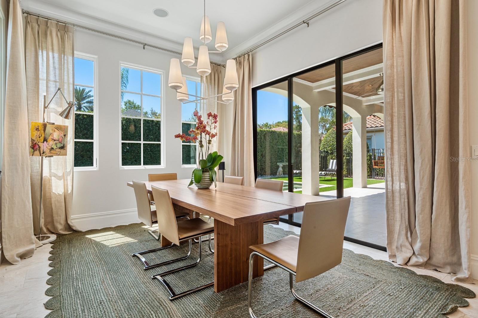 Image 17 of 30 For 1636 Elizabeths Walk