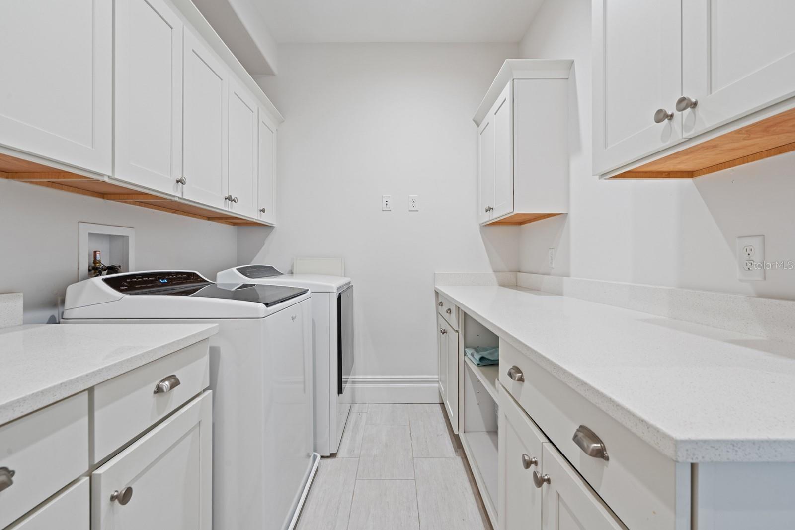 Image 28 of 30 For 1636 Elizabeths Walk