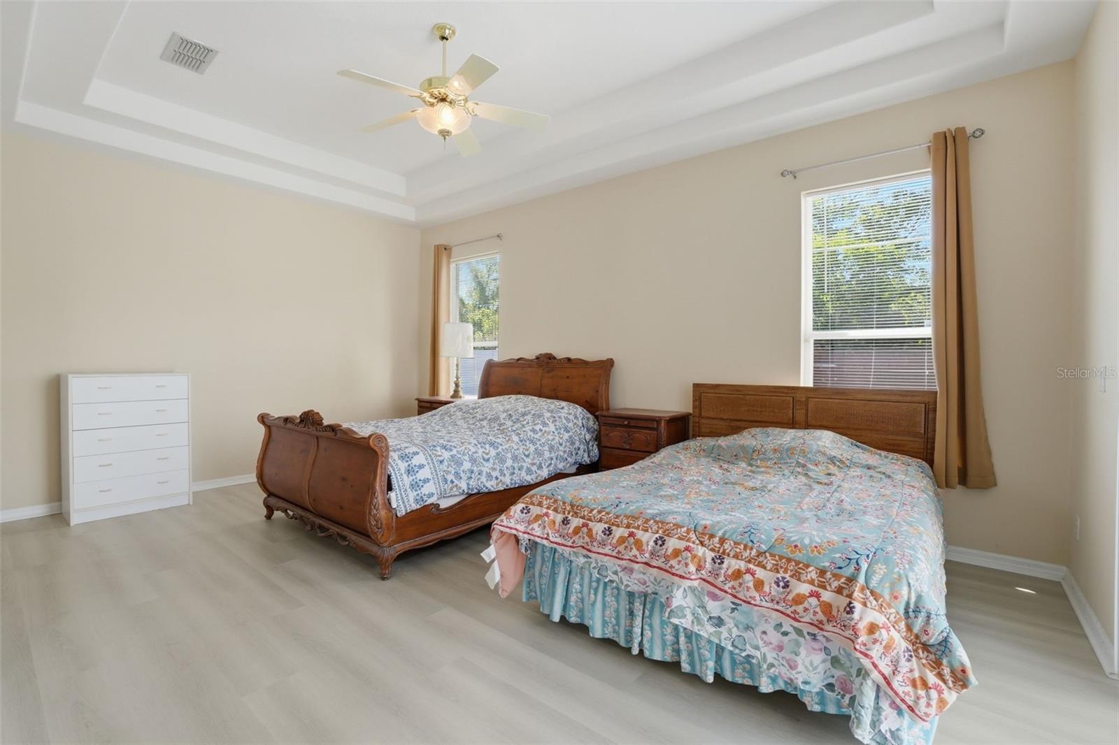 Image 18 of 41 For 4230 Cranmore Court