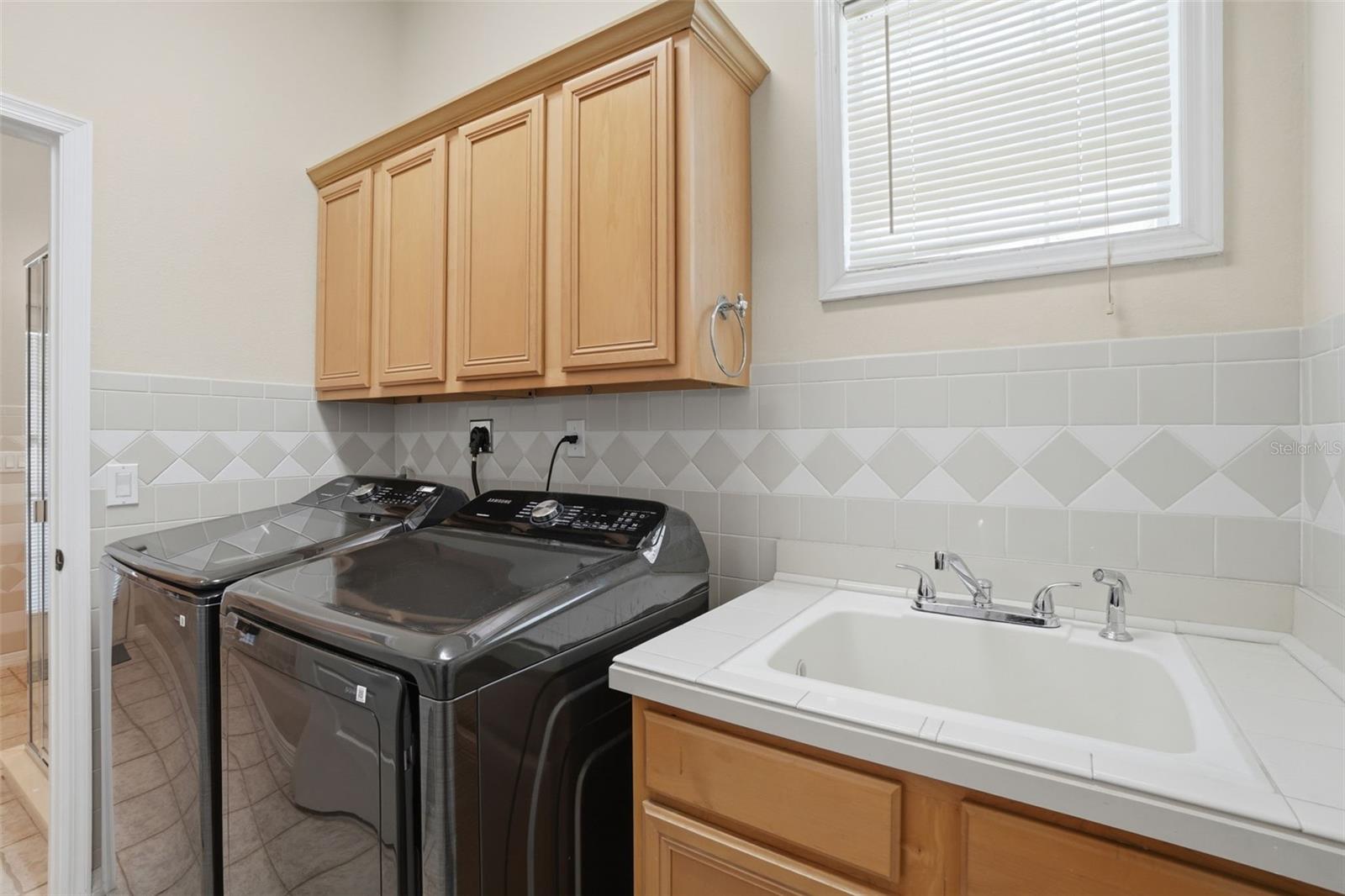 Image 33 of 41 For 4230 Cranmore Court