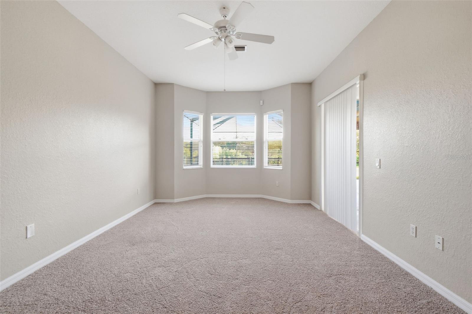 Image 33 of 74 For 12408 Natureview Circle