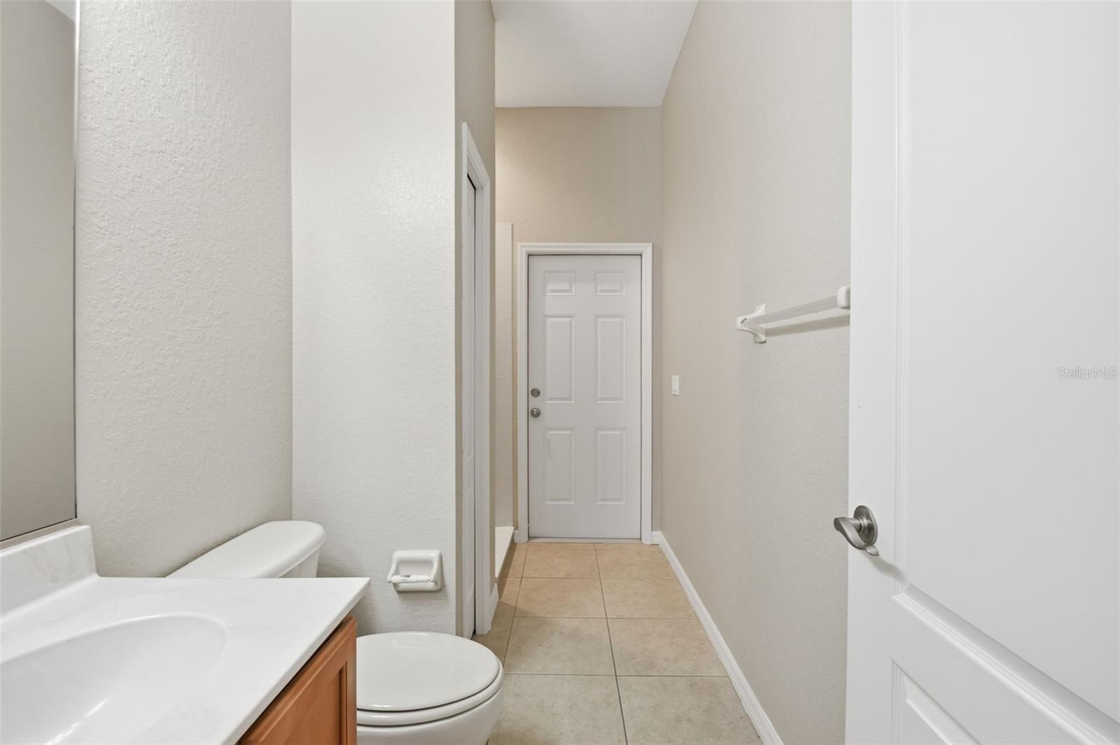 Image 61 of 74 For 12408 Natureview Circle