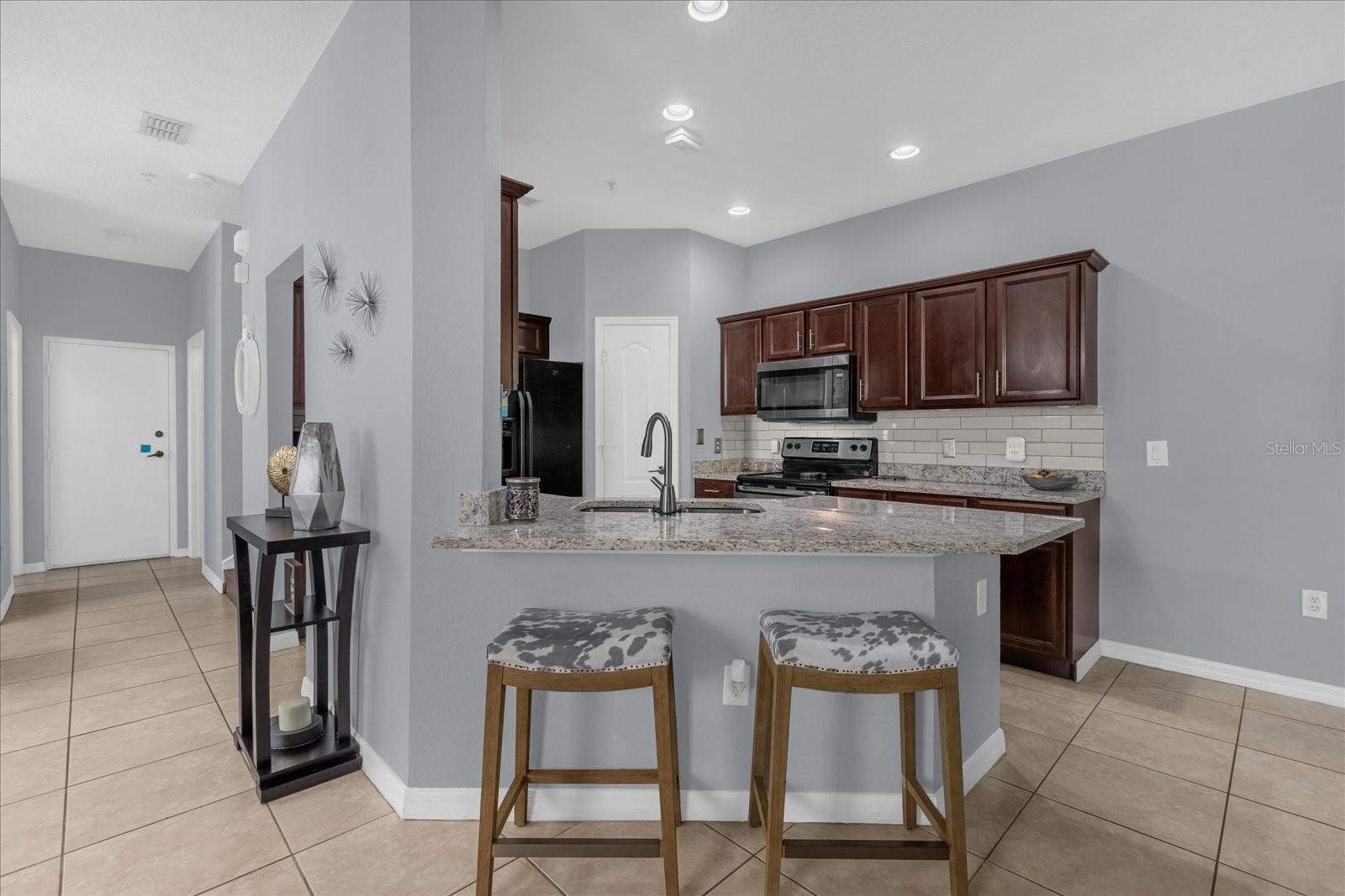 Image 11 of 30 For 6452 Goldenrod Road 26c