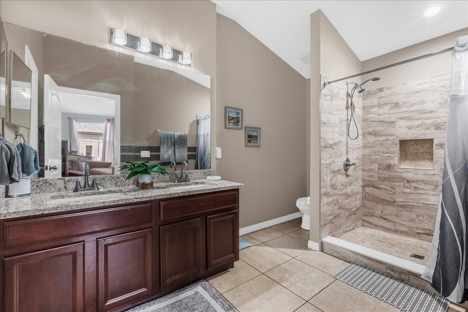 Image 23 of 30 For 6452 Goldenrod Road 26c