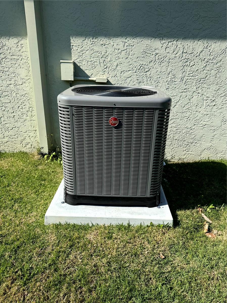 Image 10 of 50 For 26712 Augusta Springs Circle