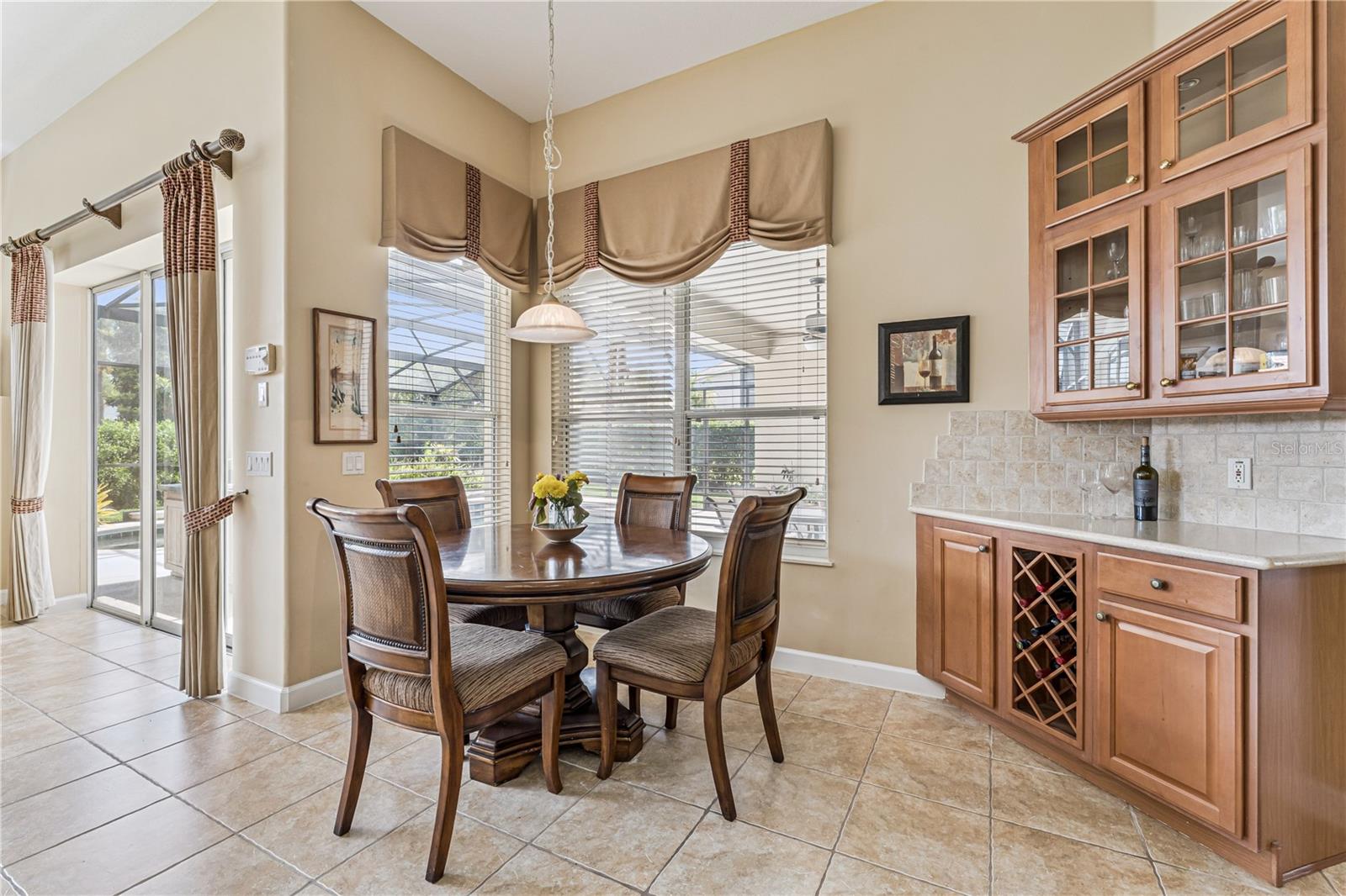 Image 8 of 27 For 1949 Deerview Place