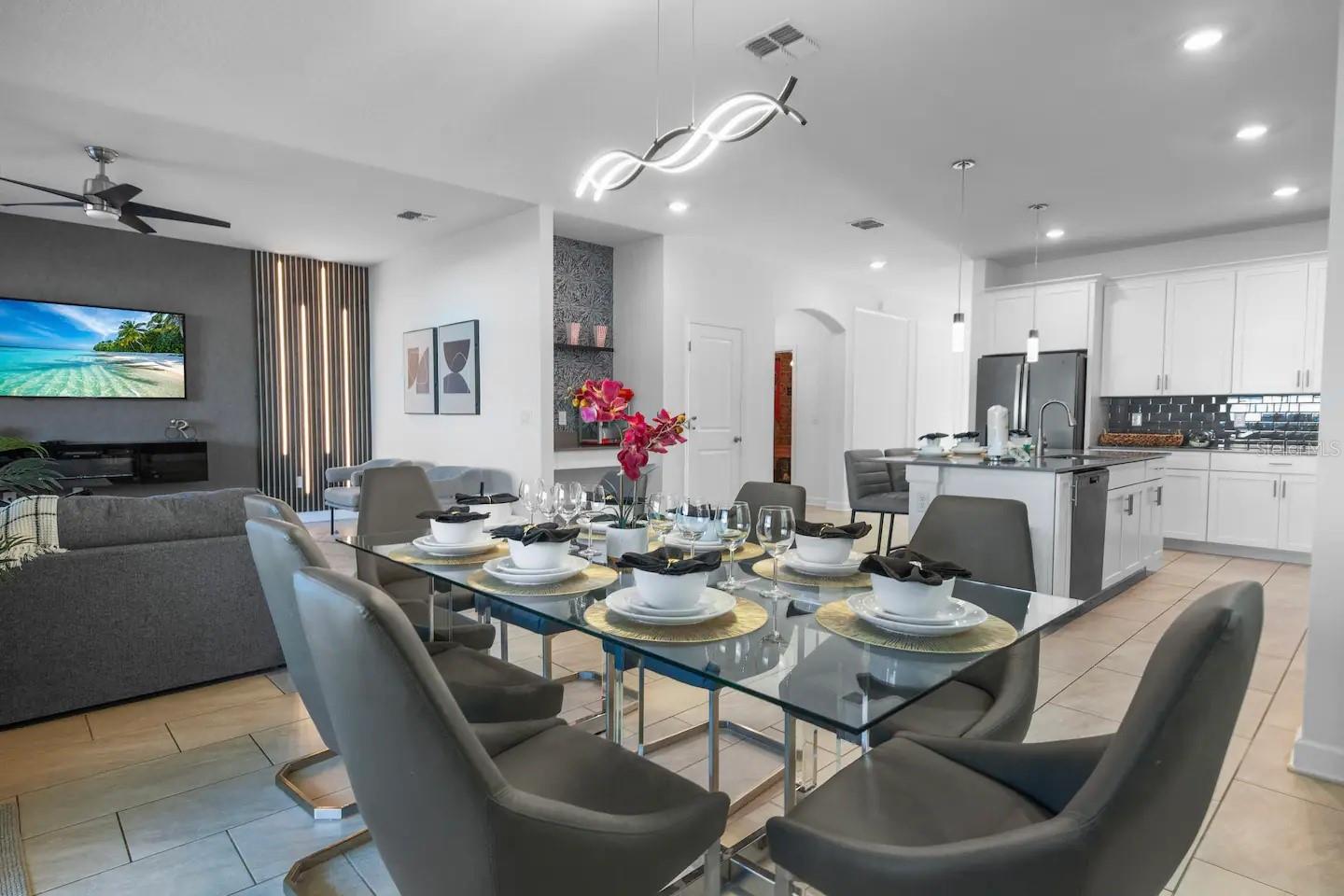 Image 11 of 54 For 1069 Leader Street