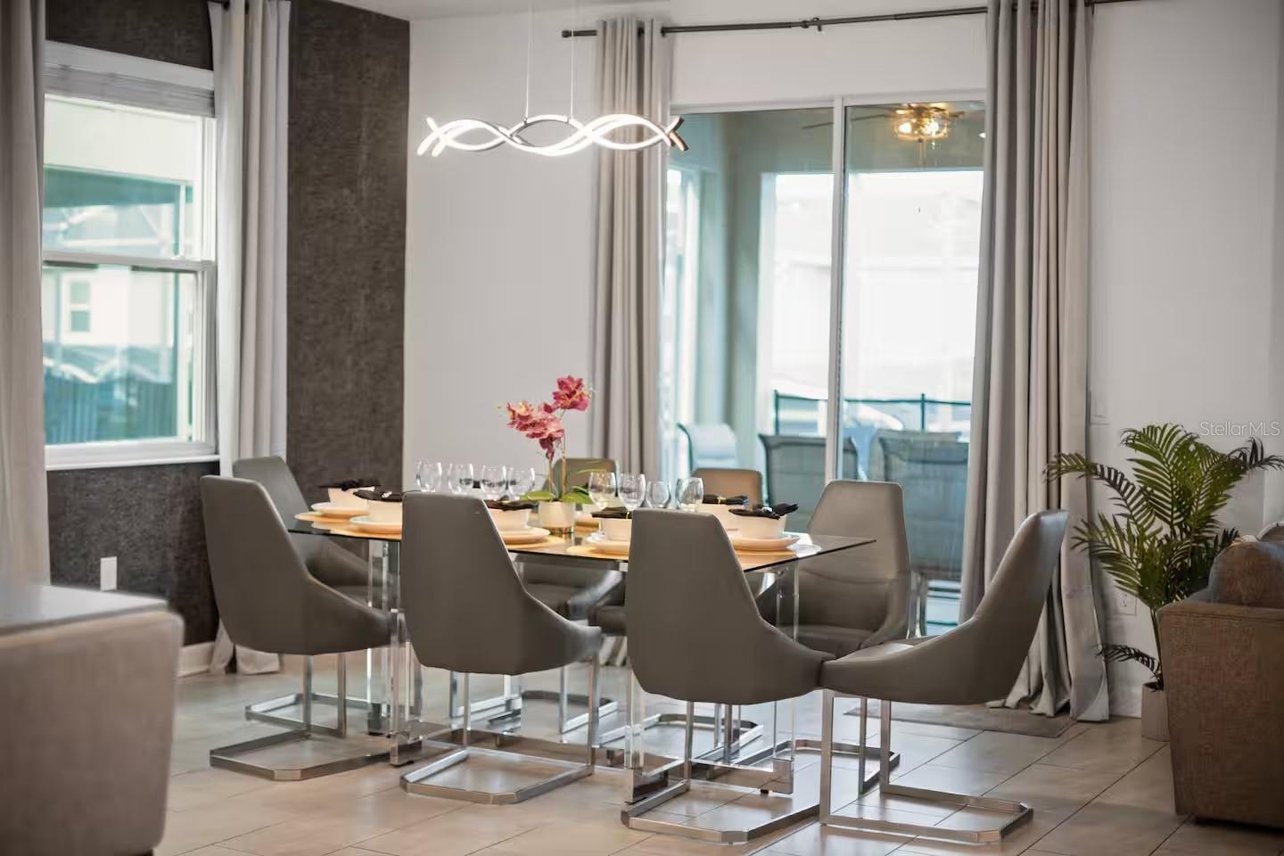 Image 12 of 54 For 1069 Leader Street