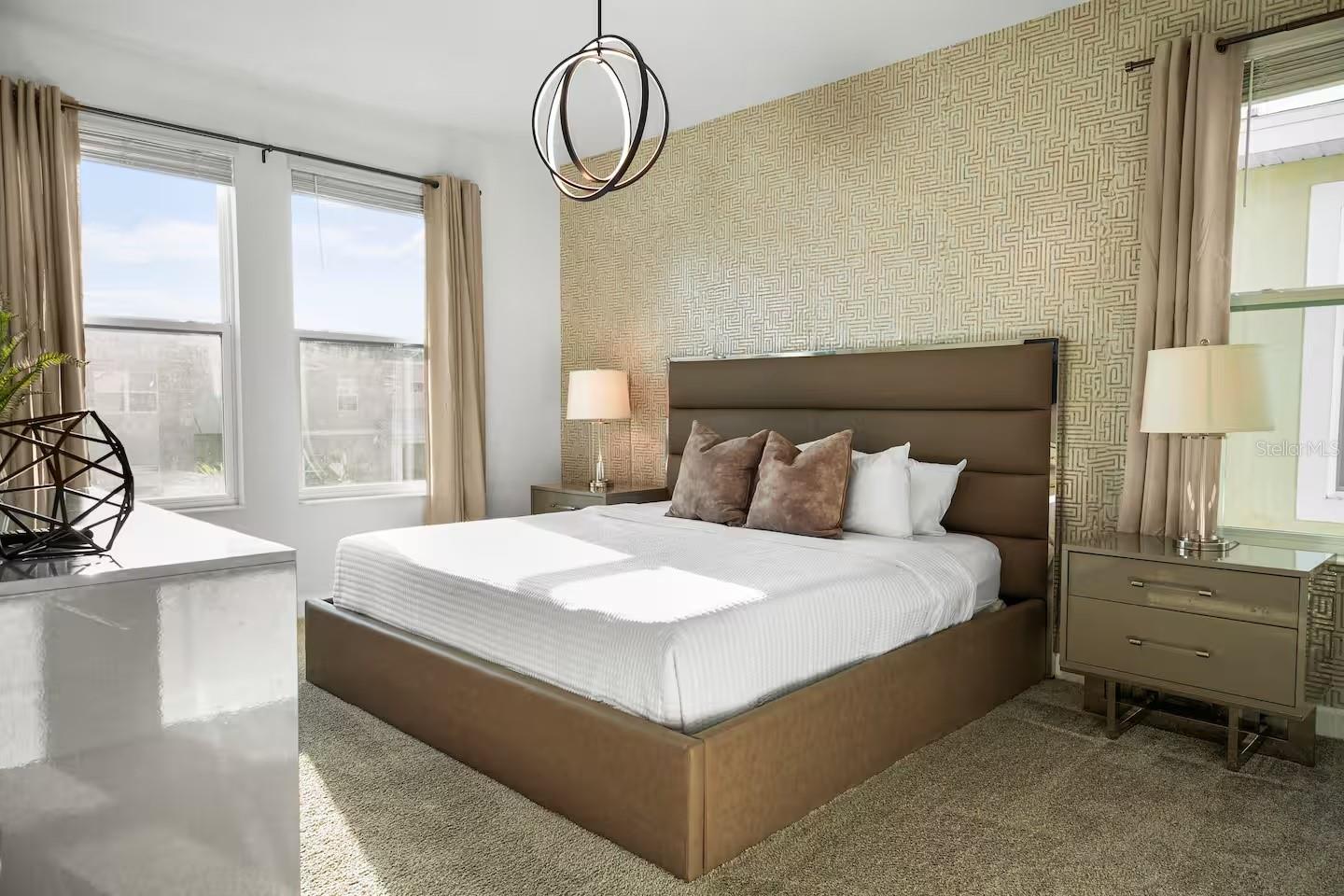 Image 18 of 54 For 1069 Leader Street