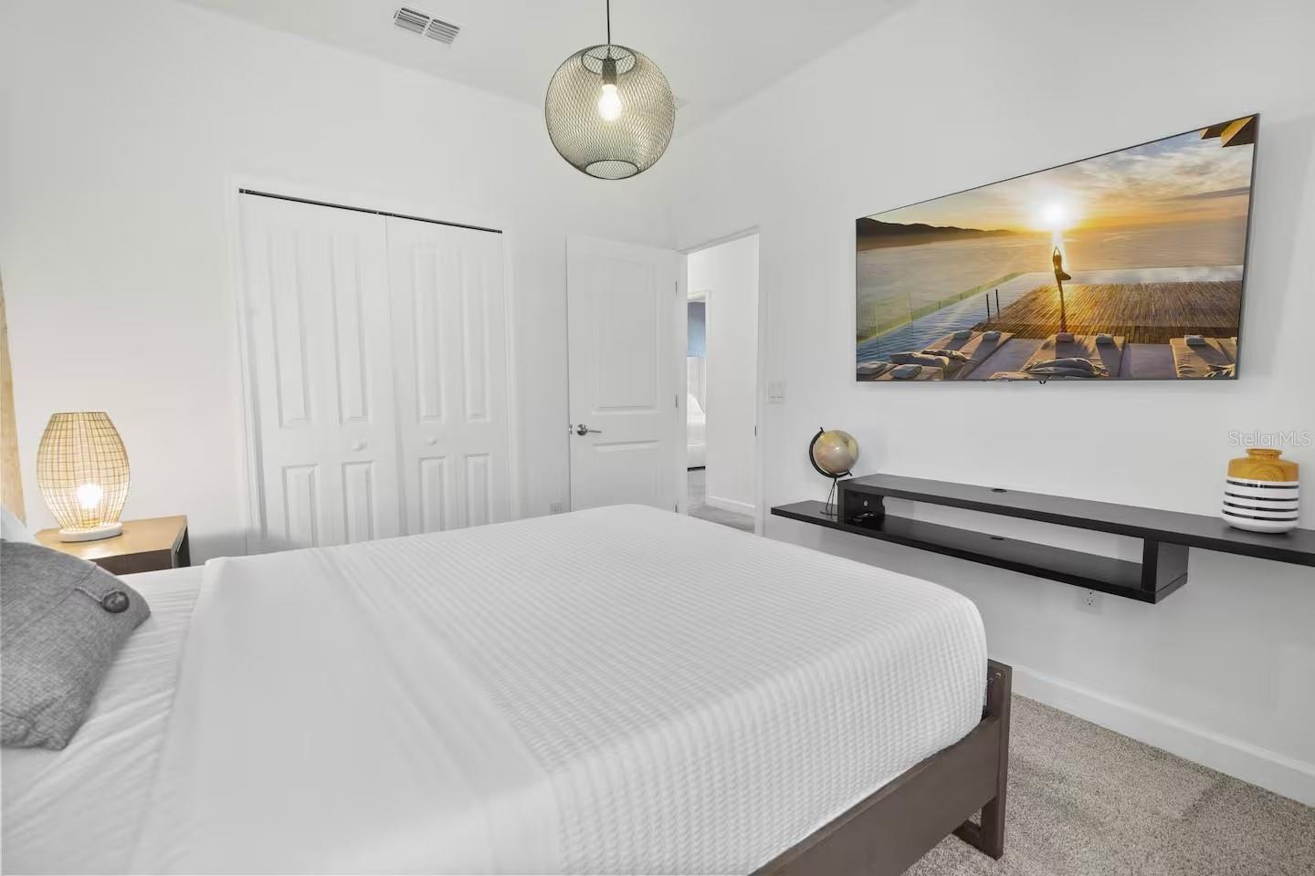 Image 26 of 54 For 1069 Leader Street