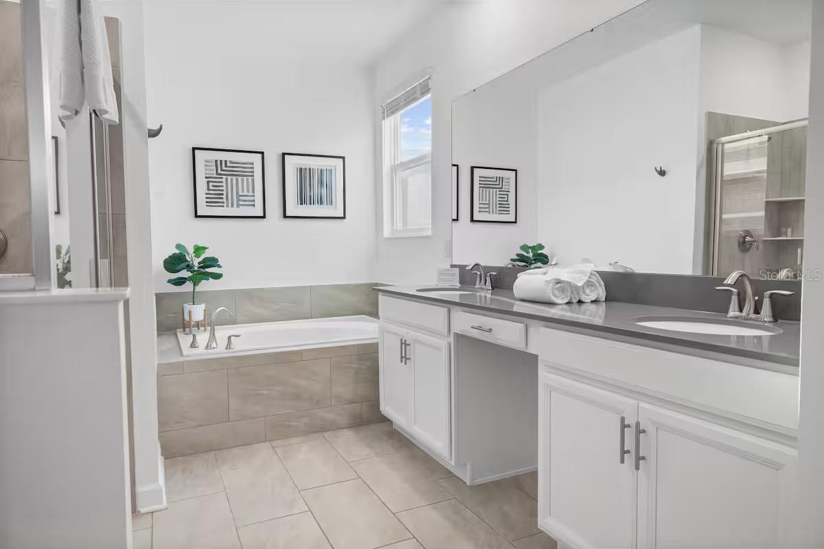 Image 27 of 54 For 1069 Leader Street