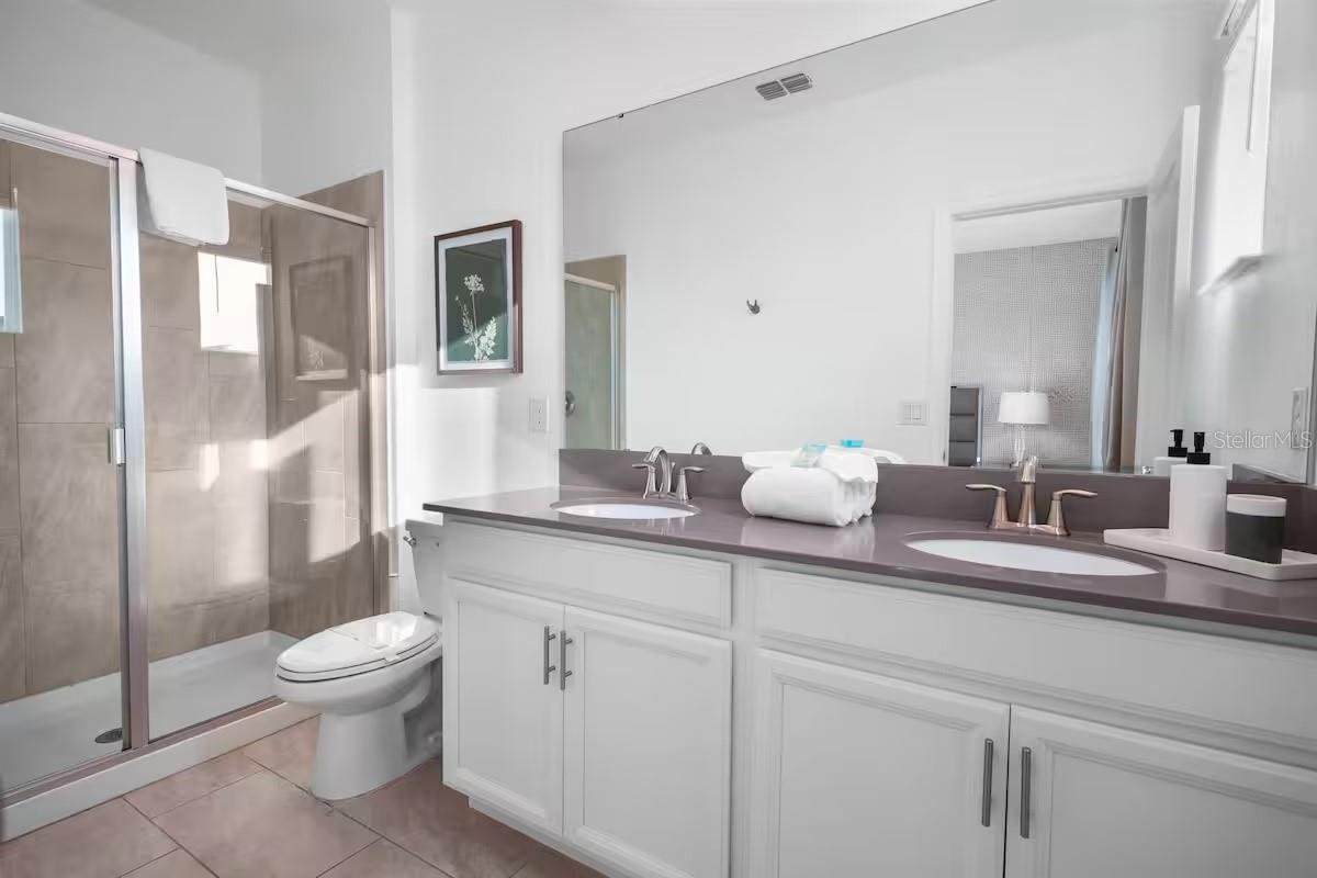 Image 30 of 54 For 1069 Leader Street