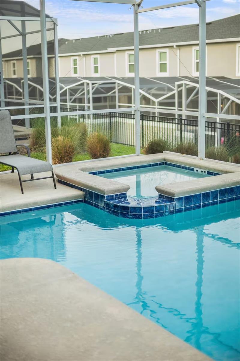 Image 43 of 54 For 1069 Leader Street