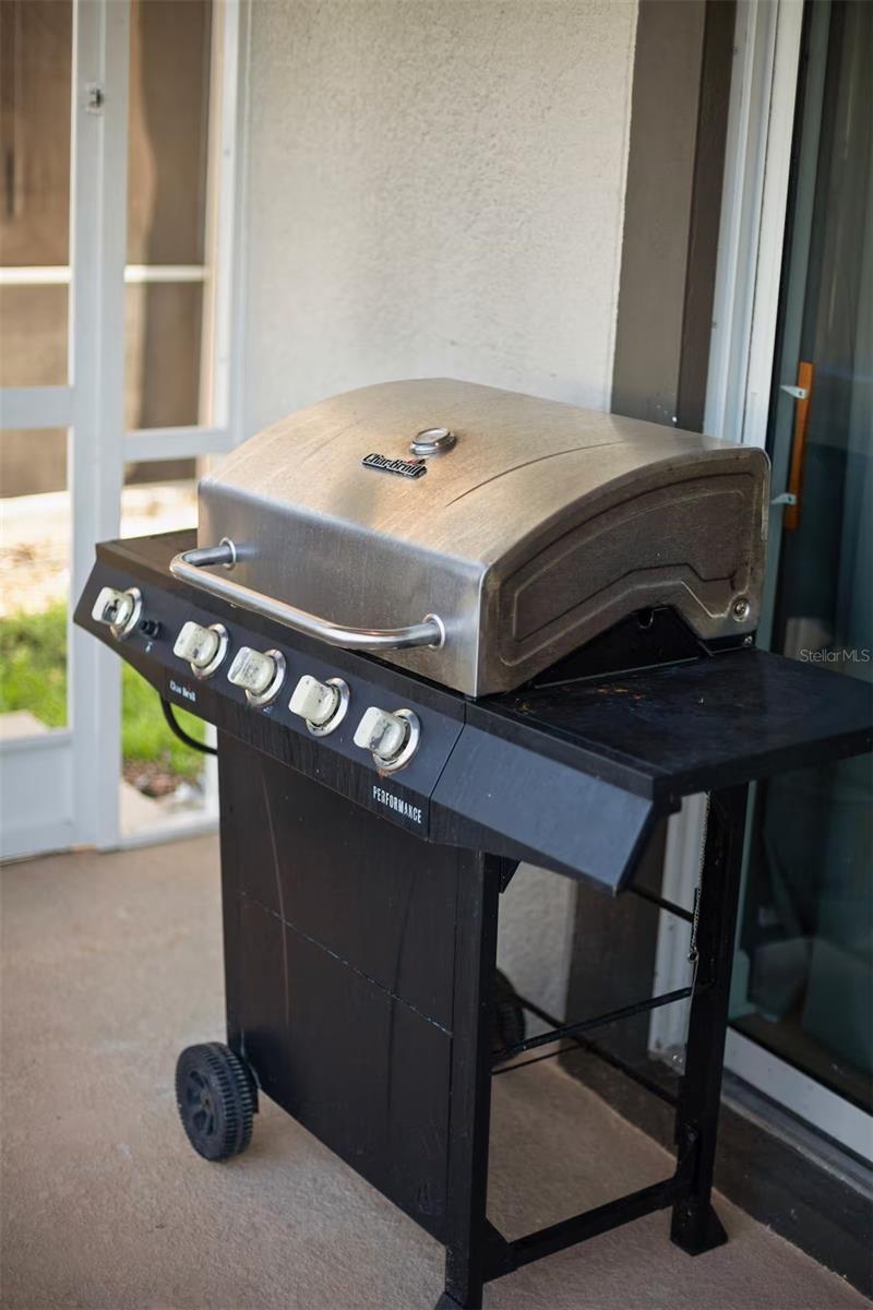 Image 46 of 54 For 1069 Leader Street