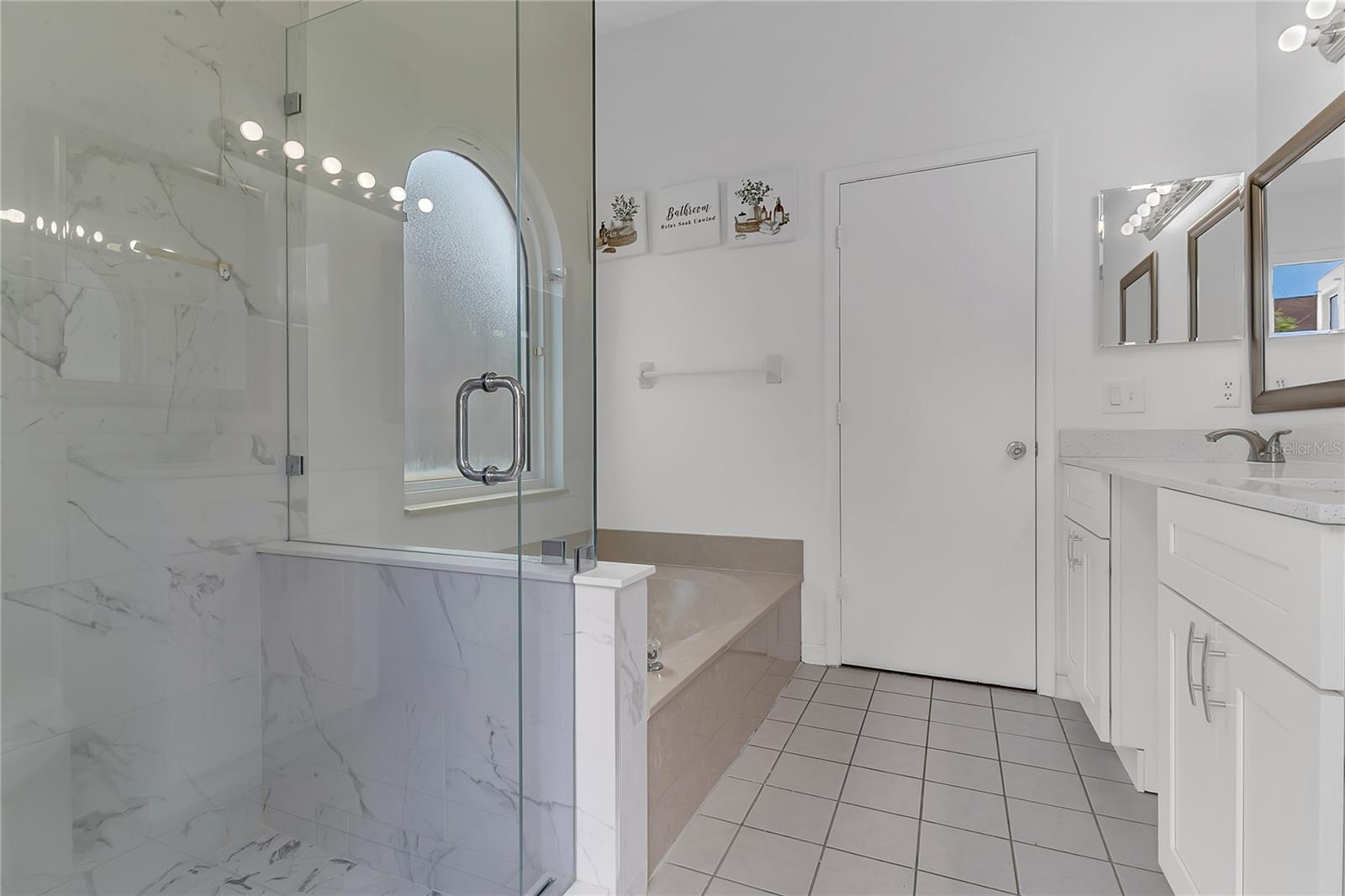 Image 15 of 40 For 12639 Crayford Avenue