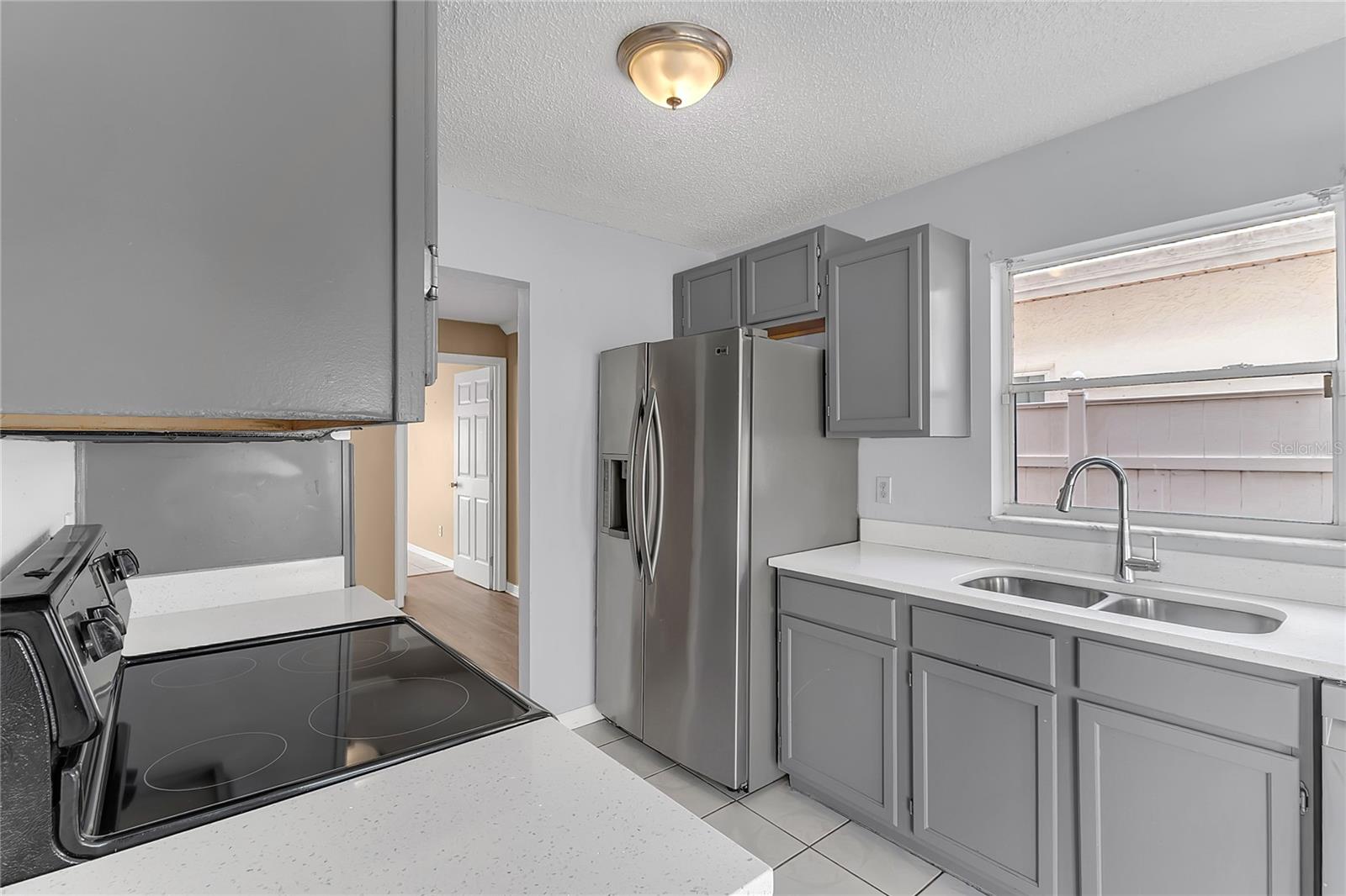 Image 17 of 40 For 12639 Crayford Avenue