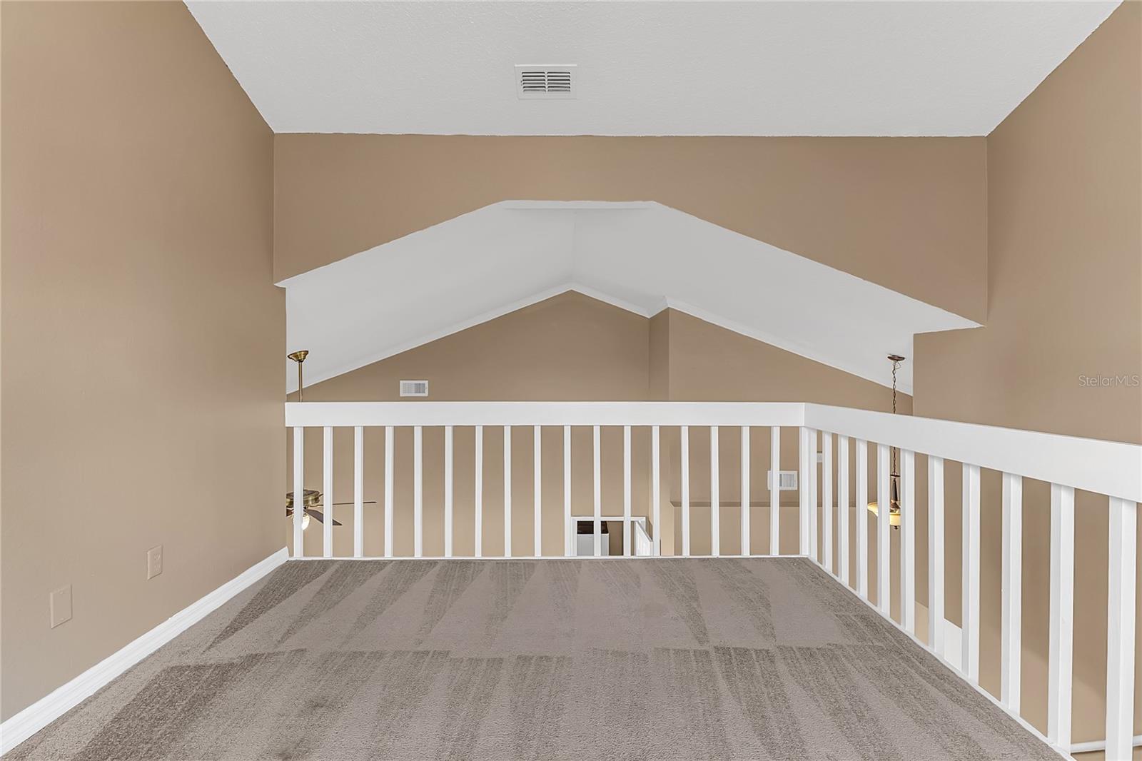 Image 24 of 40 For 12639 Crayford Avenue