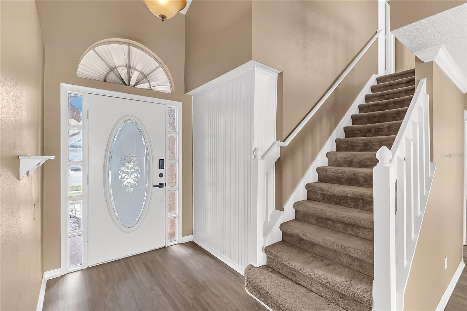 Image 4 of 40 For 12639 Crayford Avenue