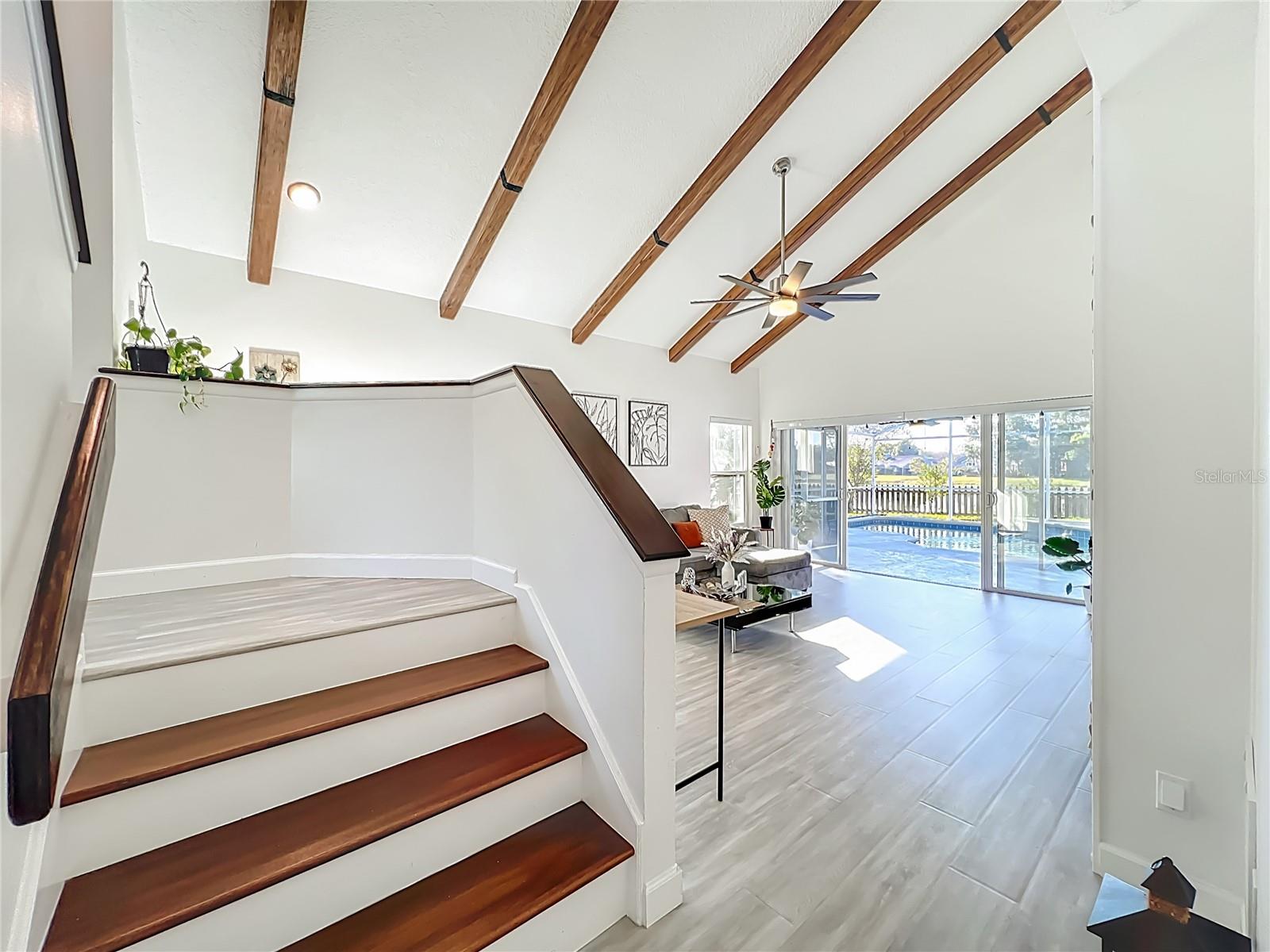 Image 19 of 40 For 445 Amethyst Way