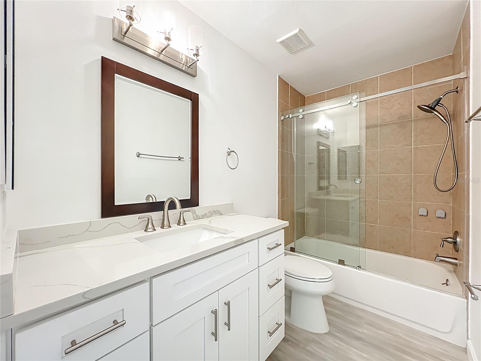 Image 28 of 40 For 445 Amethyst Way