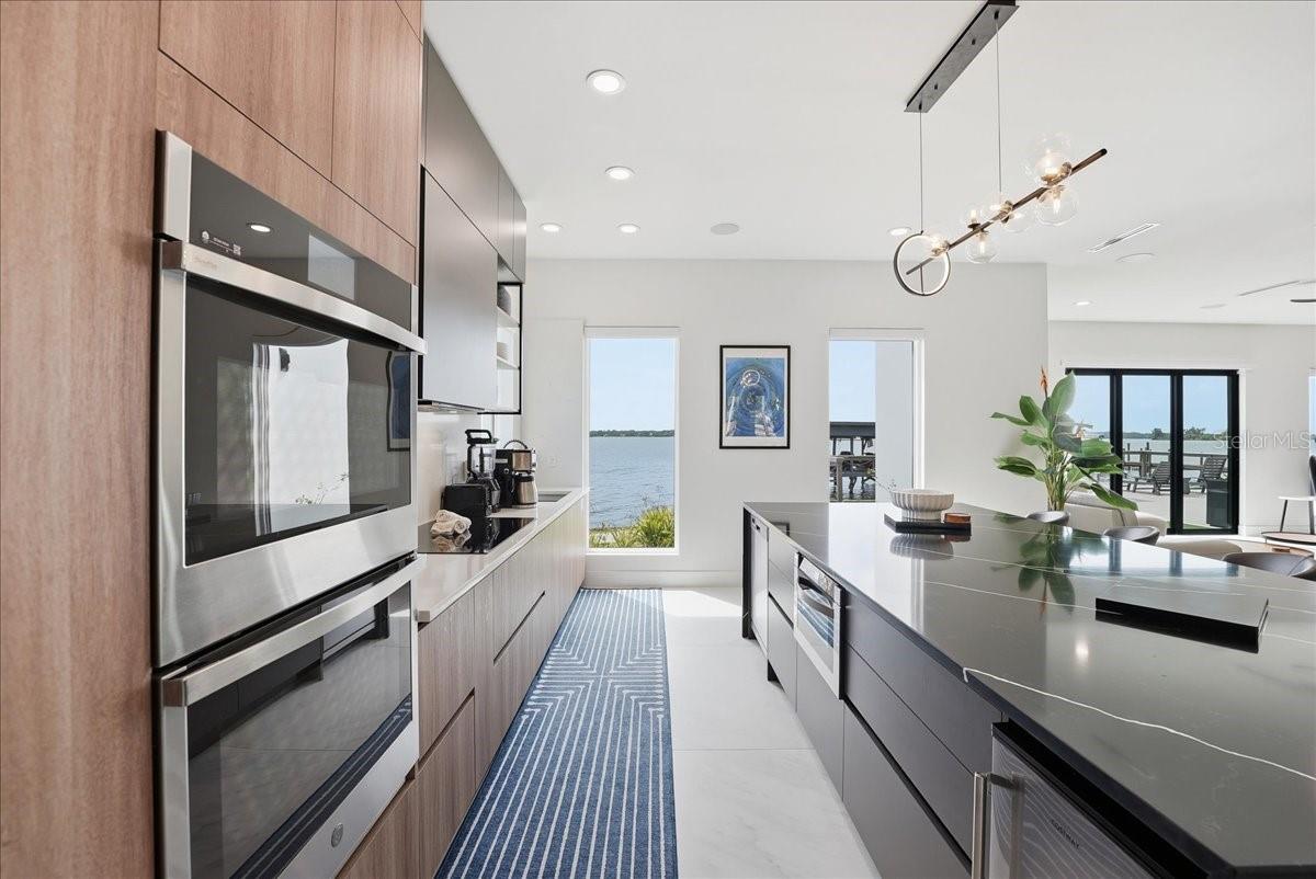 Image 13 of 66 For 2175 Tropical Trail