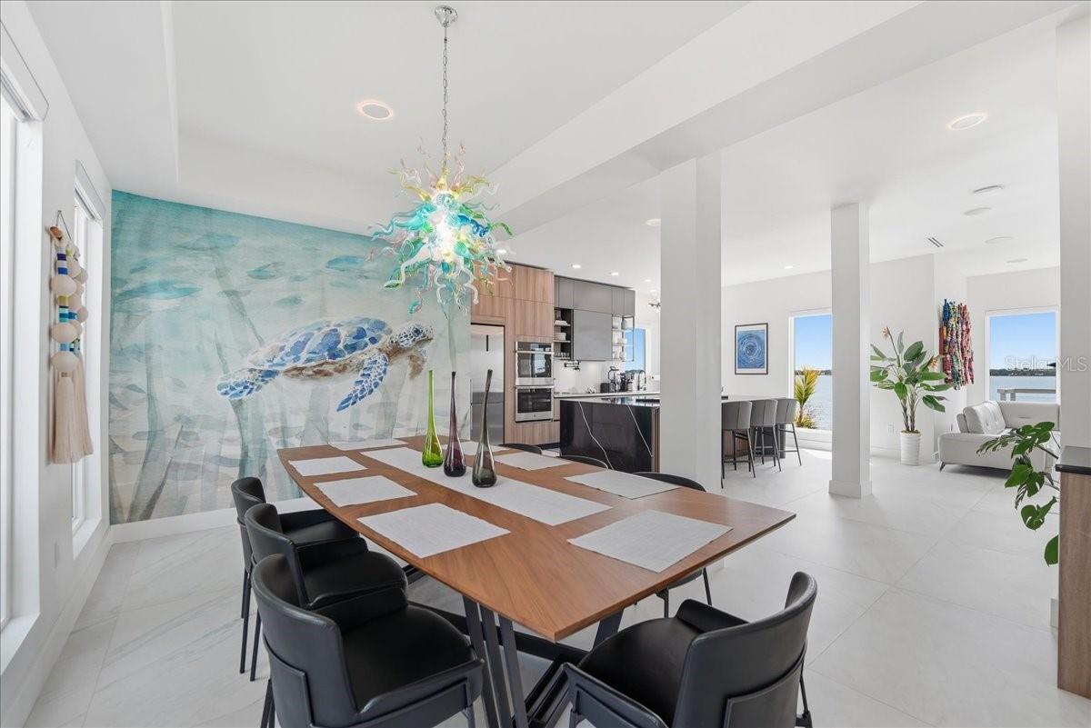 Image 17 of 66 For 2175 Tropical Trail