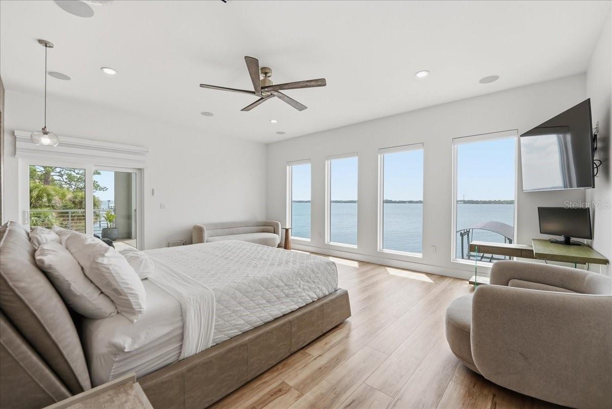 Image 29 of 66 For 2175 Tropical Trail