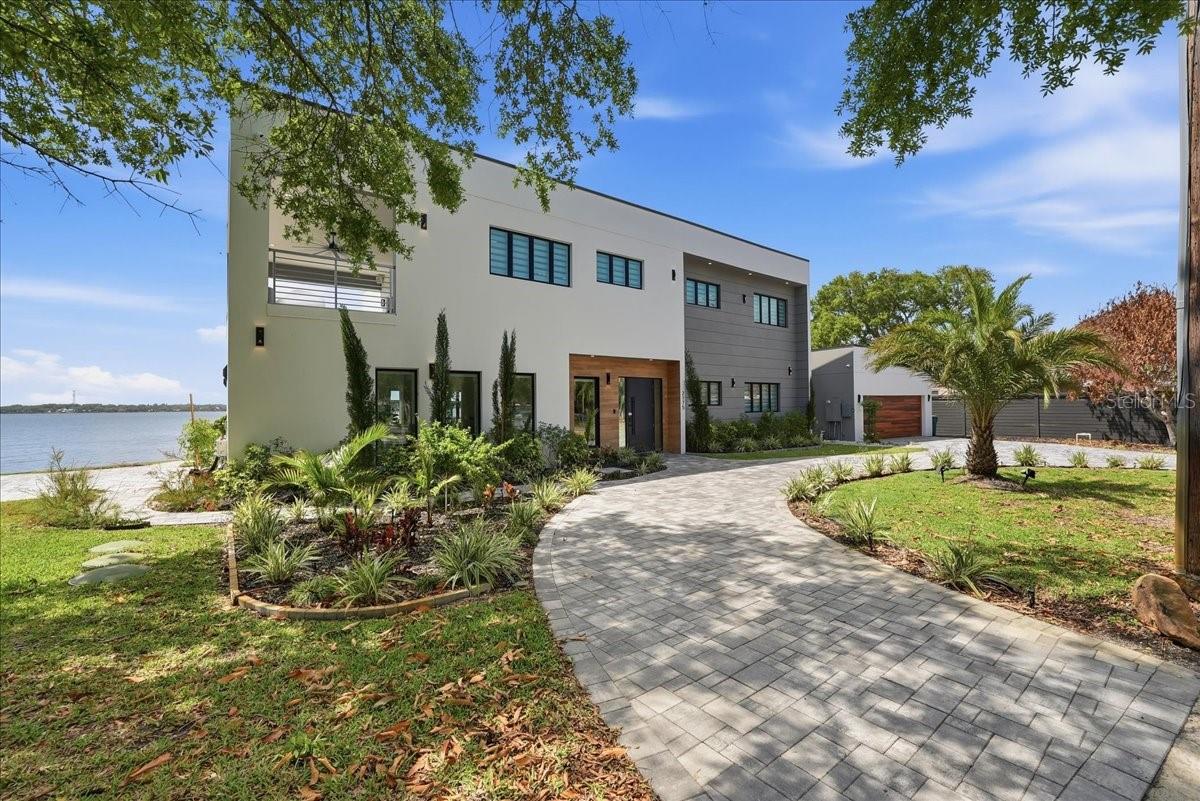 Image 3 of 66 For 2175 Tropical Trail