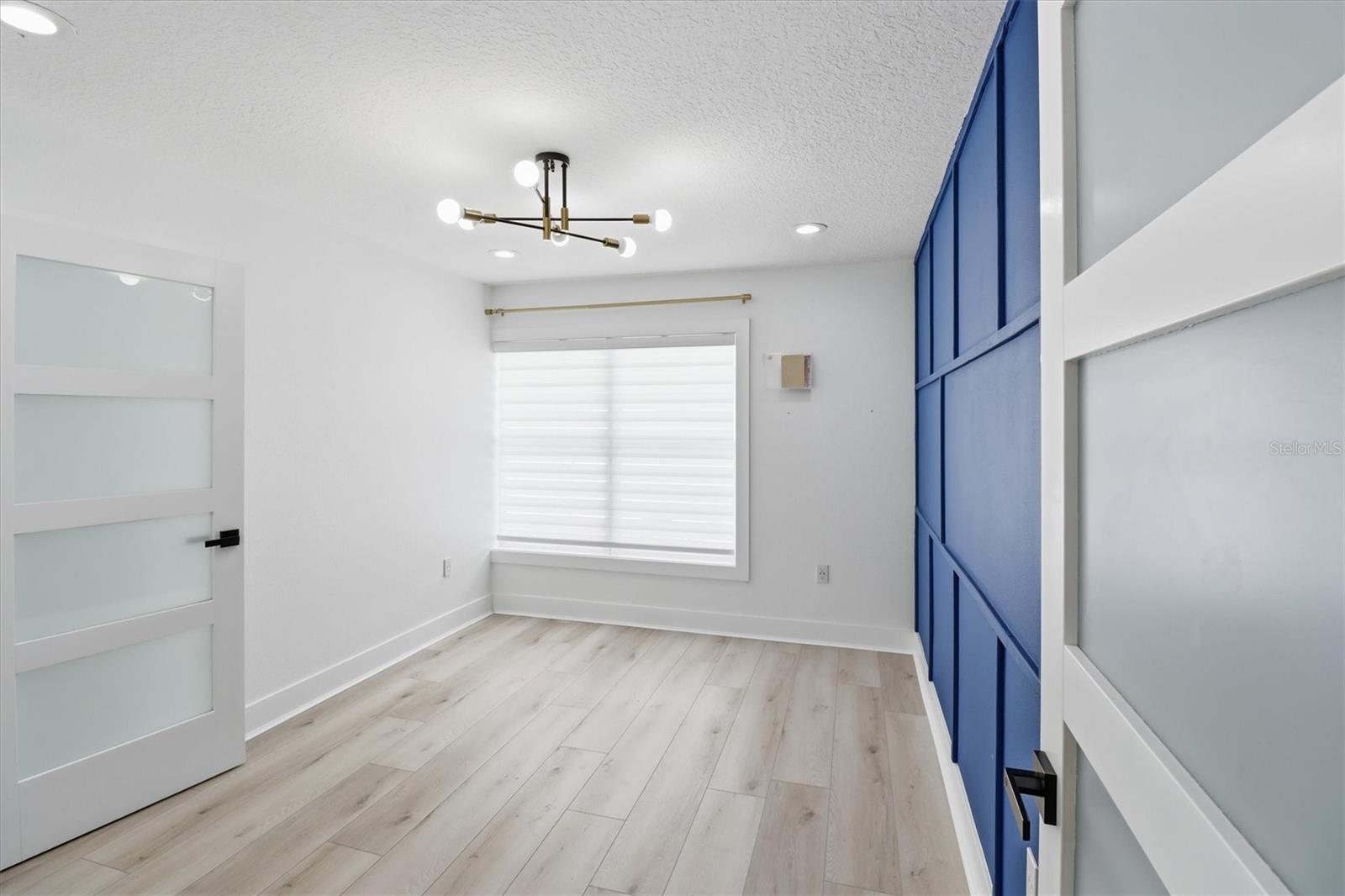 Image 26 of 61 For 16948 Corner Hill Court