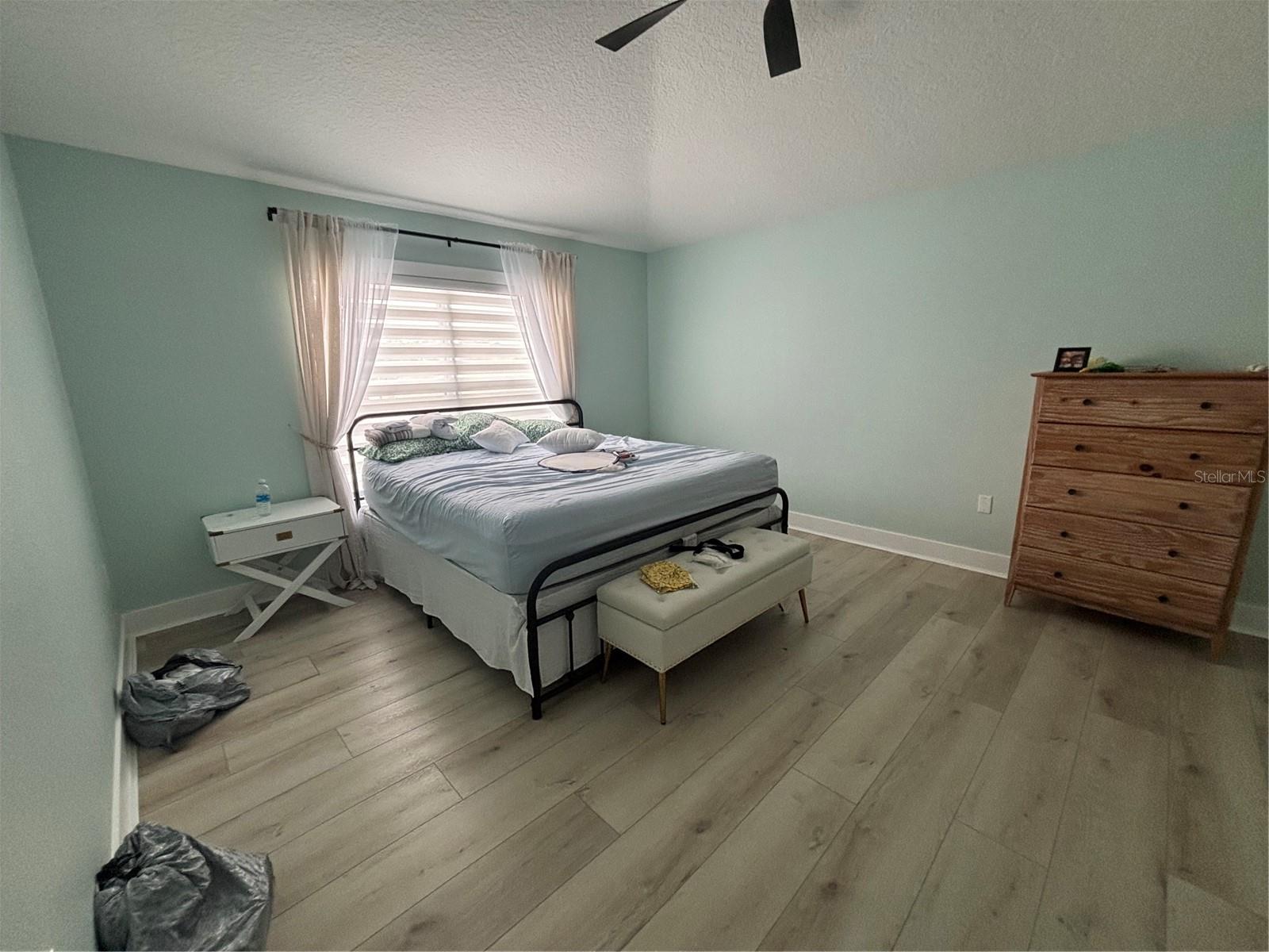 Image 5 of 17 For 16948 Corner Hill Court