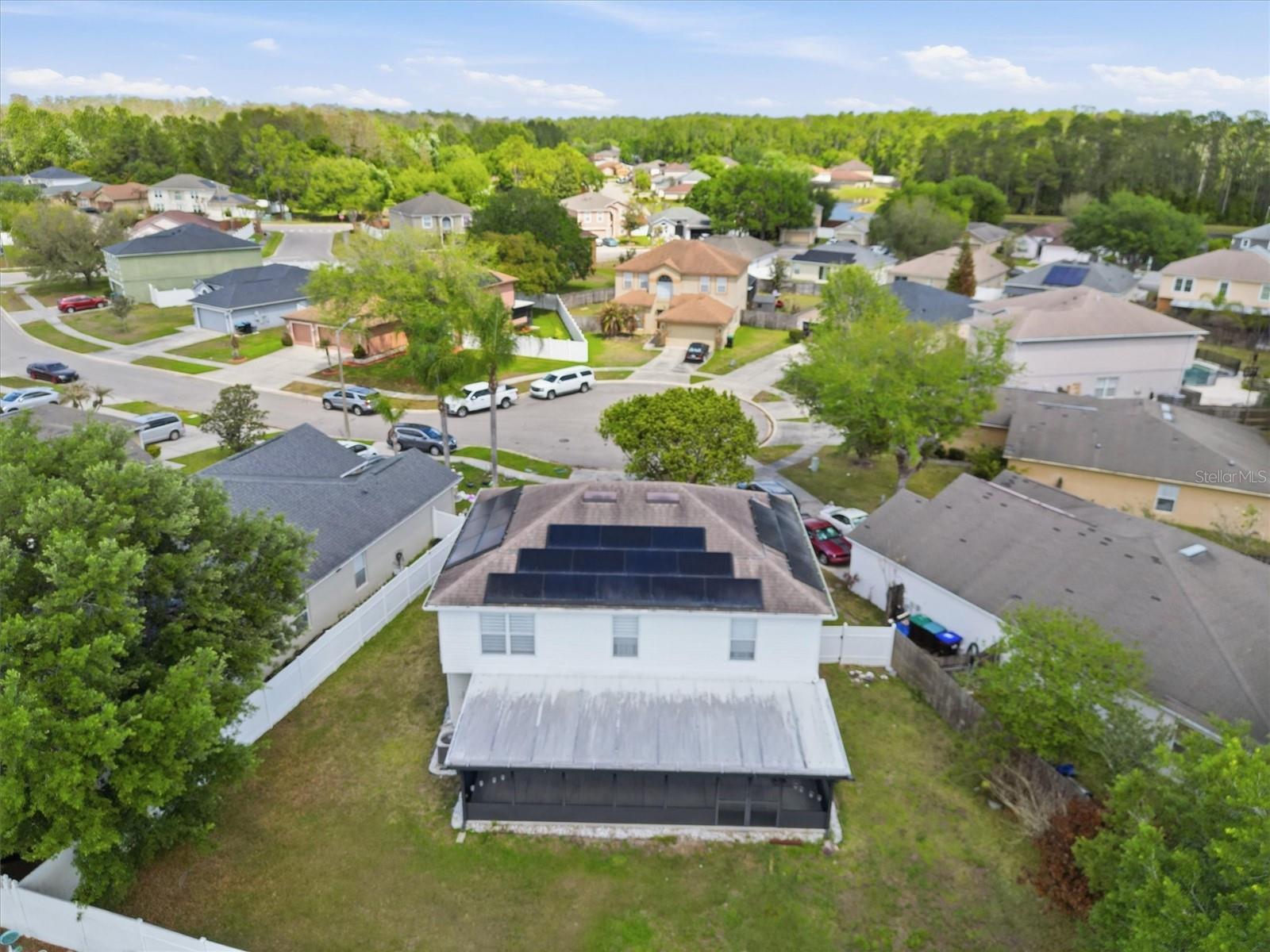 Image 53 of 61 For 16948 Corner Hill Court