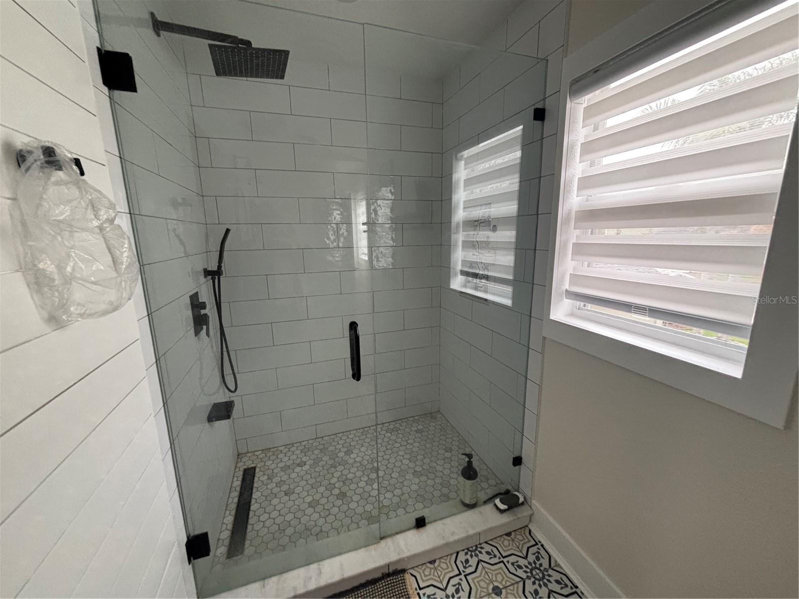 Image 7 of 17 For 16948 Corner Hill Court