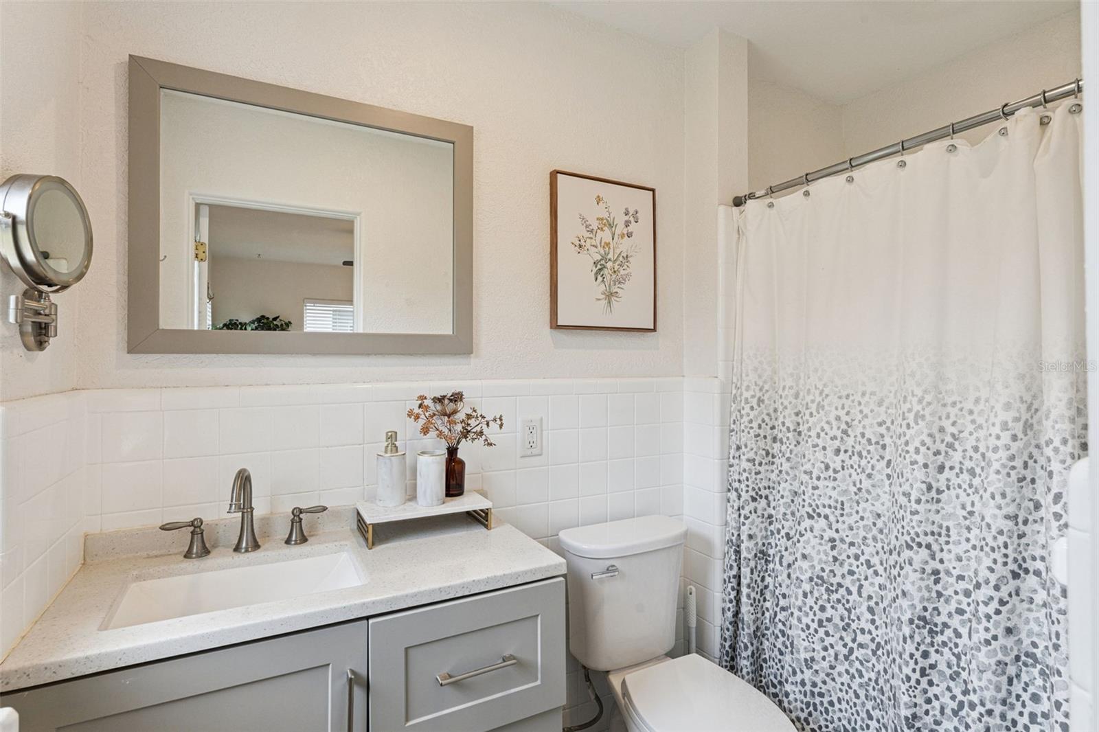 Image 24 of 44 For 1512 Overlake Avenue