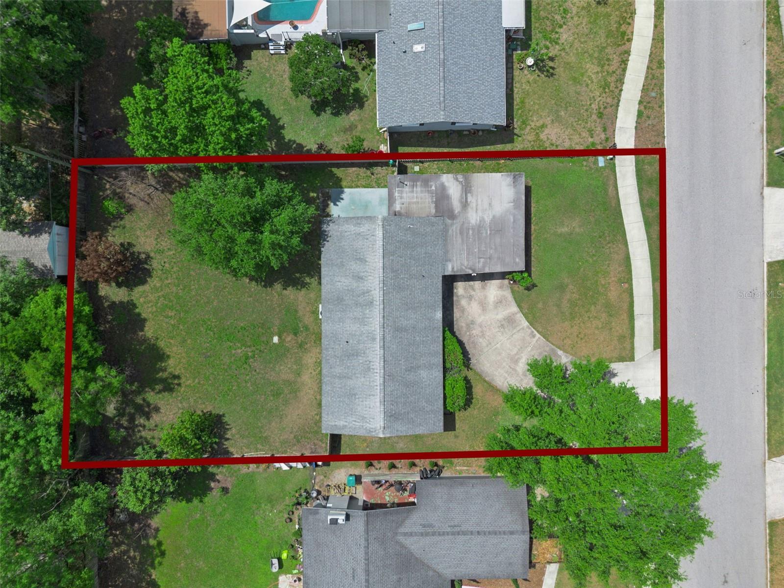 Image 35 of 44 For 1512 Overlake Avenue