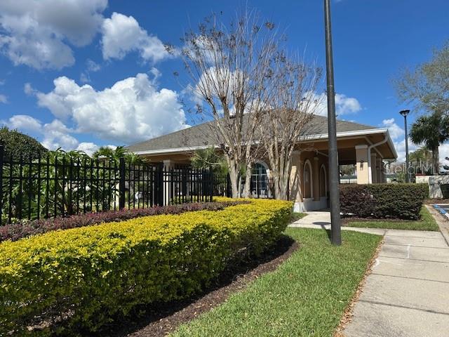 Image 4 of 27 For 252 Bexley Drive