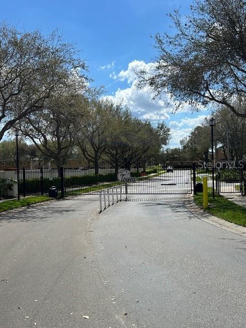 Image 9 of 27 For 252 Bexley Drive