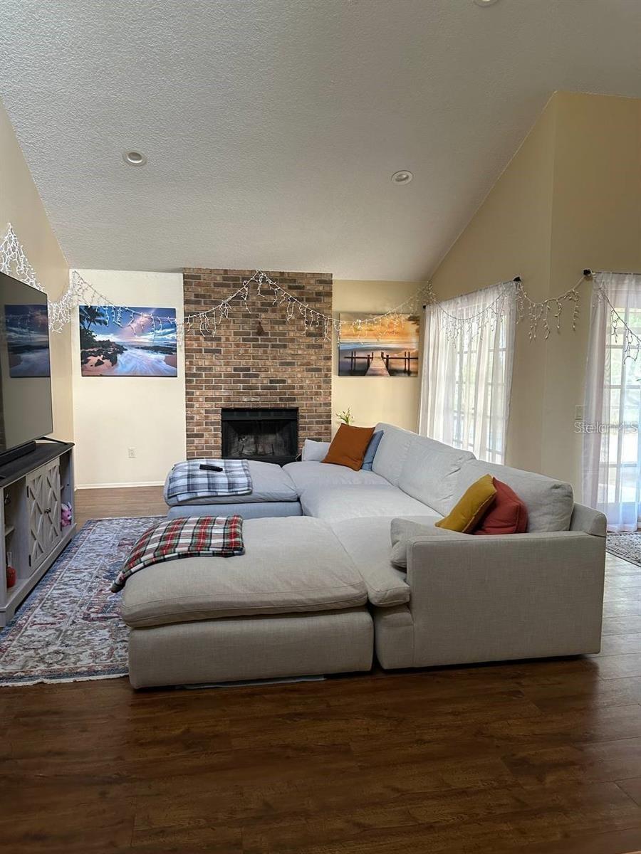 Image 5 of 19 For 7443 Sparkling Lake Road