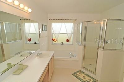 Image 11 of 17 For 637 Eagle Pointe S