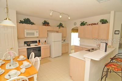 Image 7 of 17 For 637 Eagle Pointe S