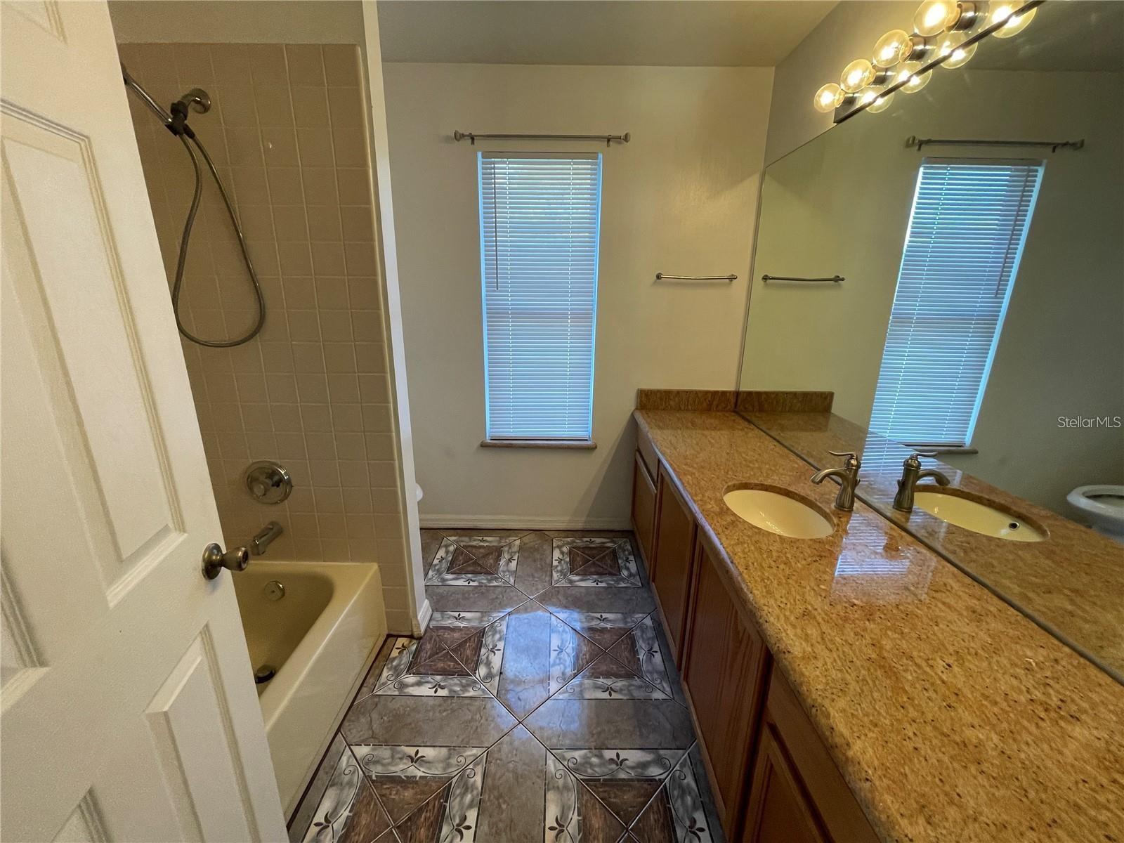 Image 8 of 13 For 8581 Fort Thomas Way