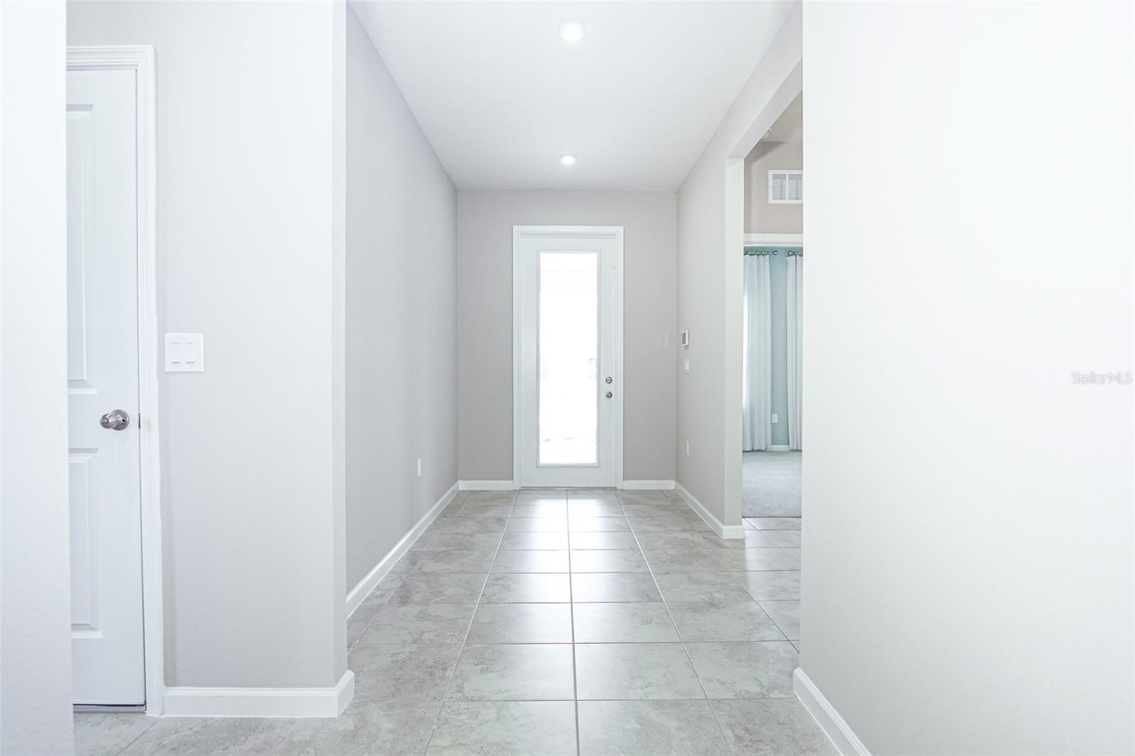 Image 15 of 50 For 1892 Basenji Drive