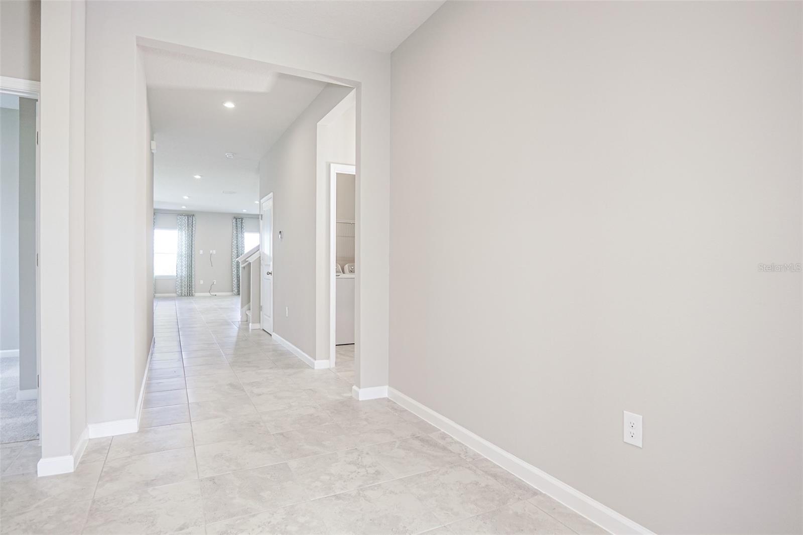 Image 16 of 50 For 1892 Basenji Drive