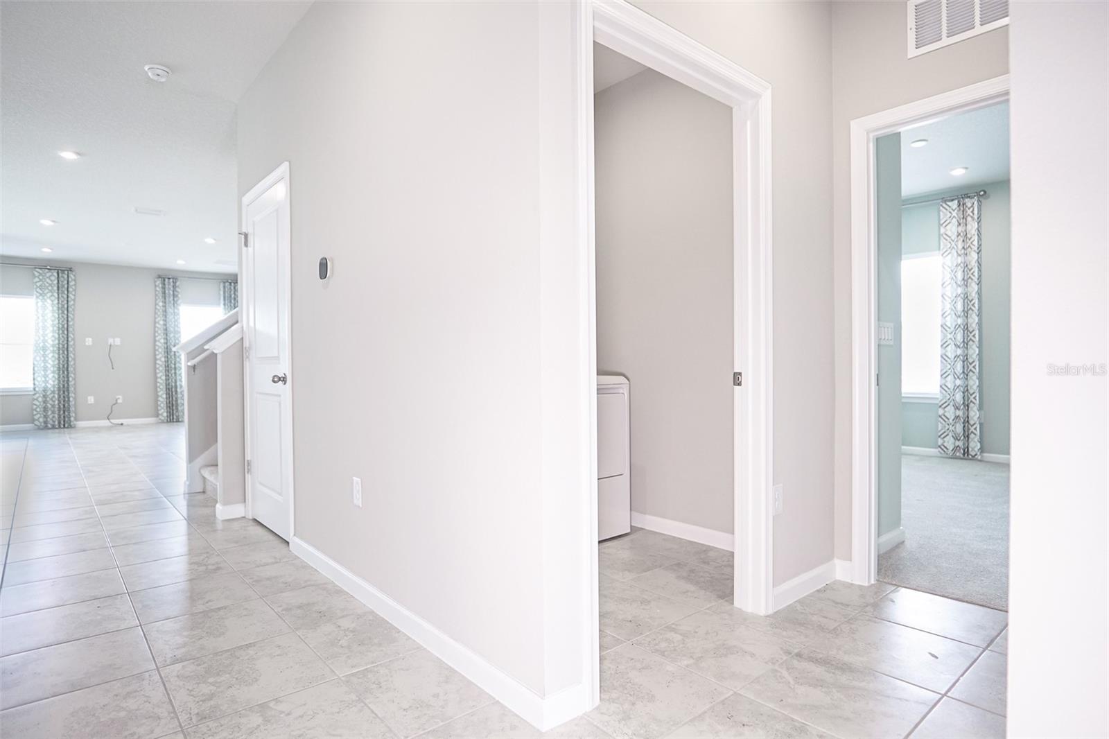 Image 19 of 50 For 1892 Basenji Drive