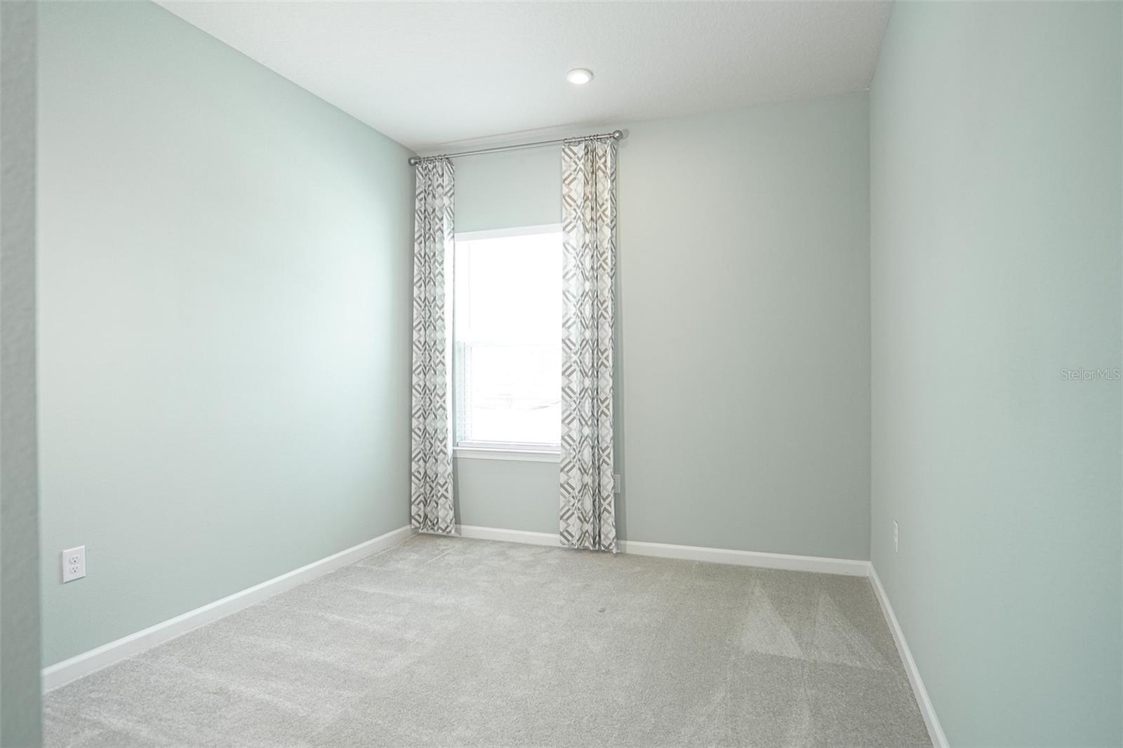 Image 20 of 50 For 1892 Basenji Drive