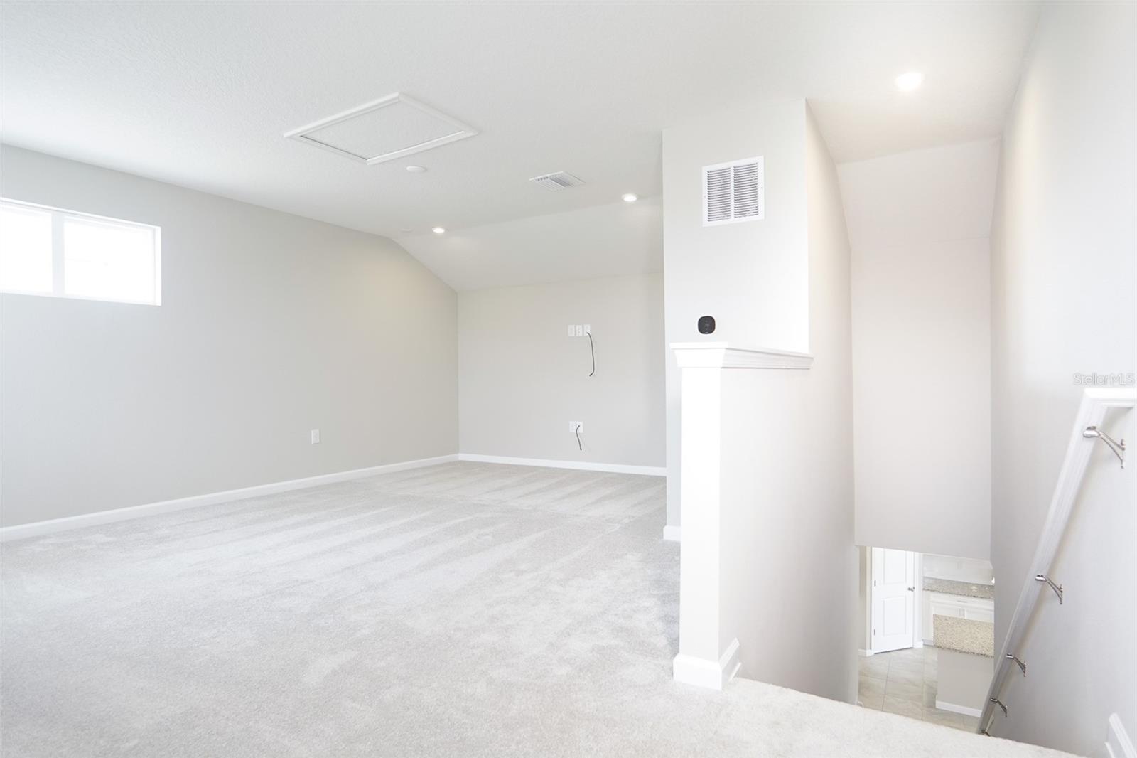 Image 36 of 50 For 1892 Basenji Drive