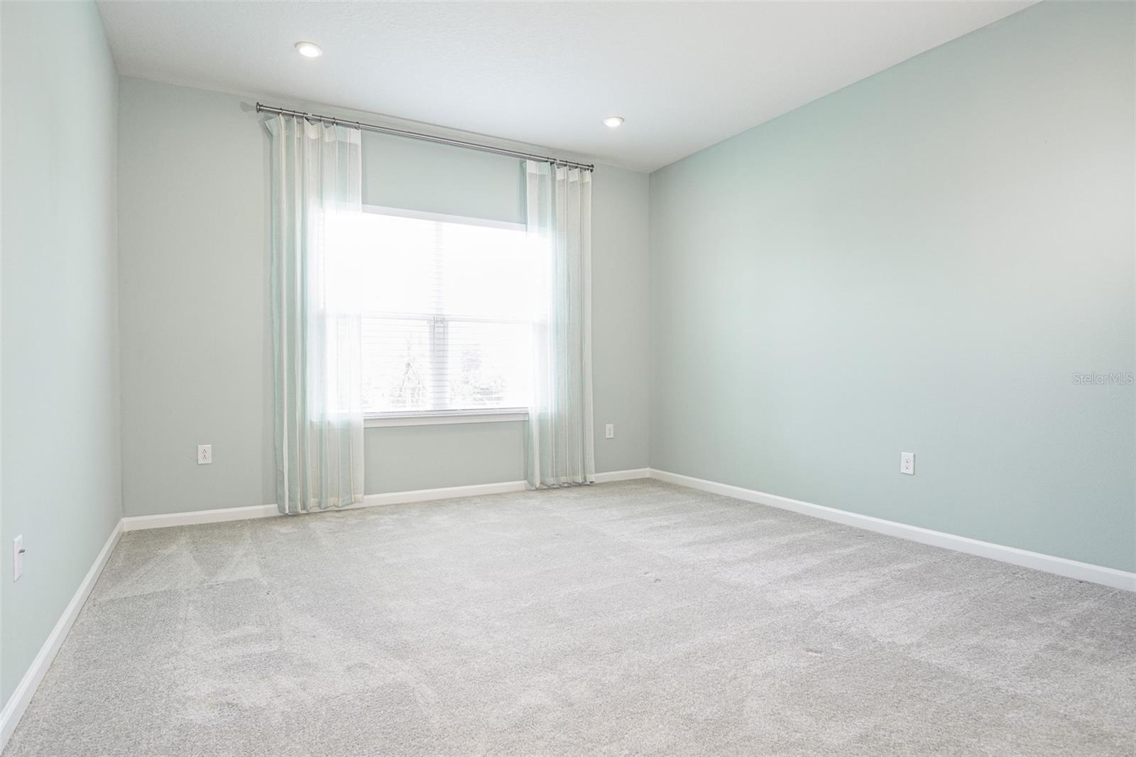 Image 39 of 50 For 1892 Basenji Drive