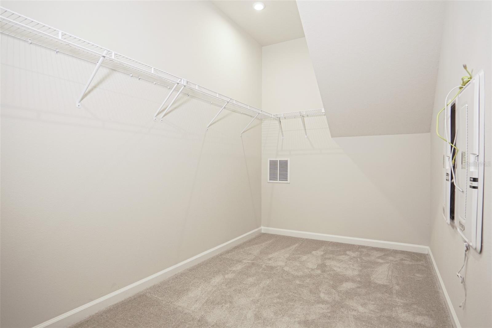 Image 47 of 50 For 1892 Basenji Drive