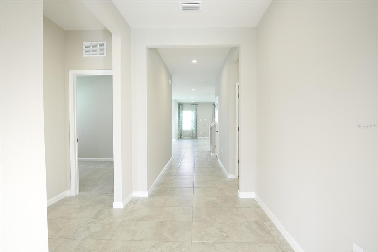 Image 5 of 50 For 1892 Basenji Drive