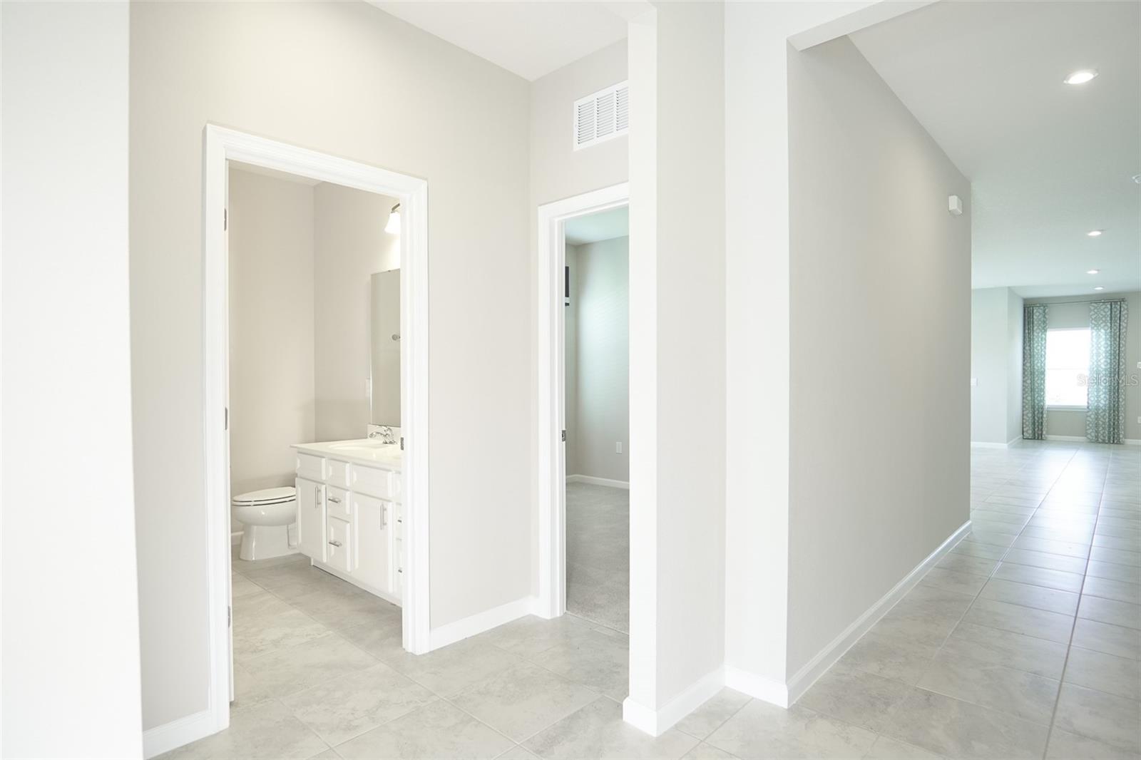 Image 7 of 50 For 1892 Basenji Drive