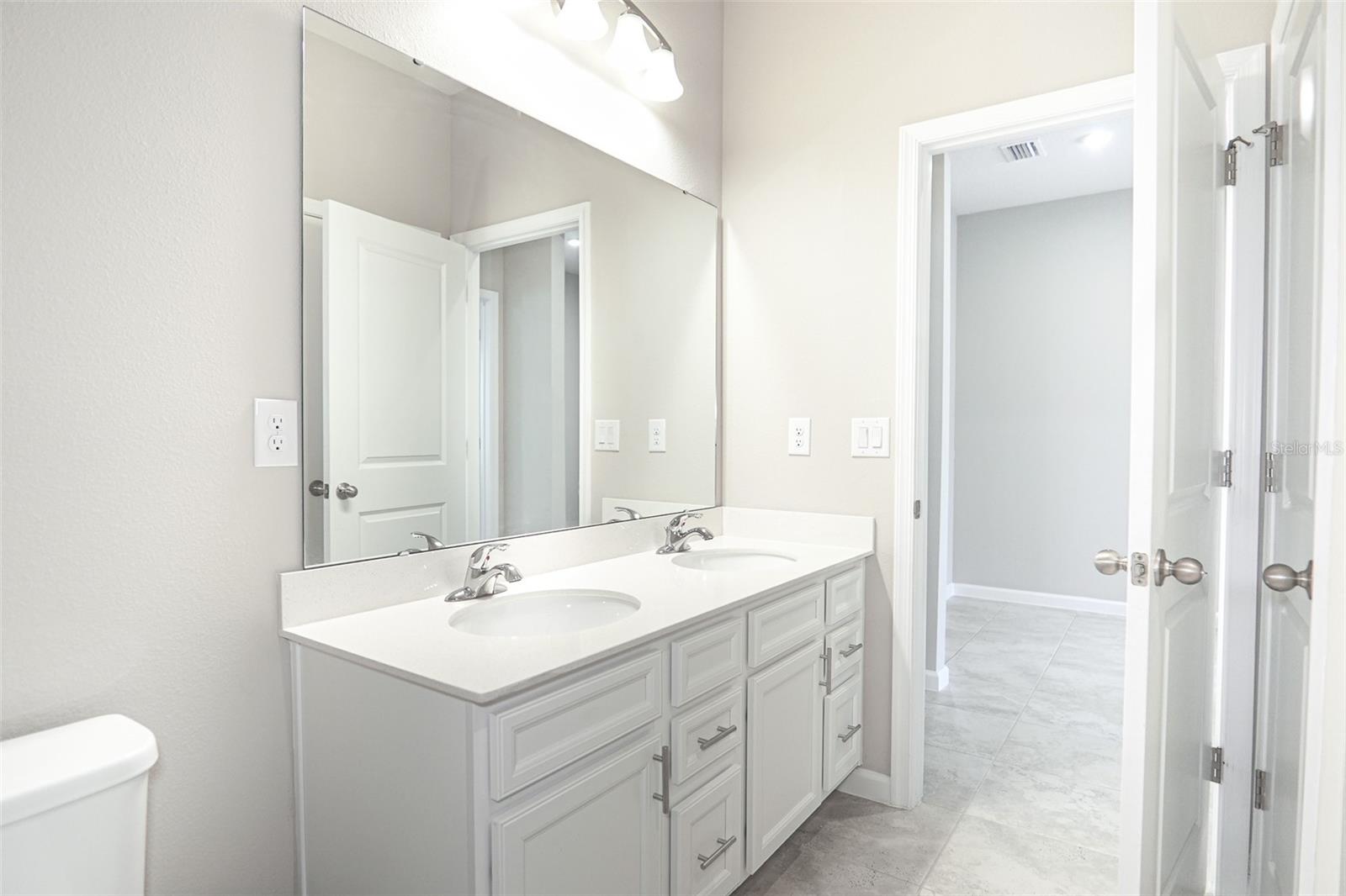 Image 9 of 50 For 1892 Basenji Drive